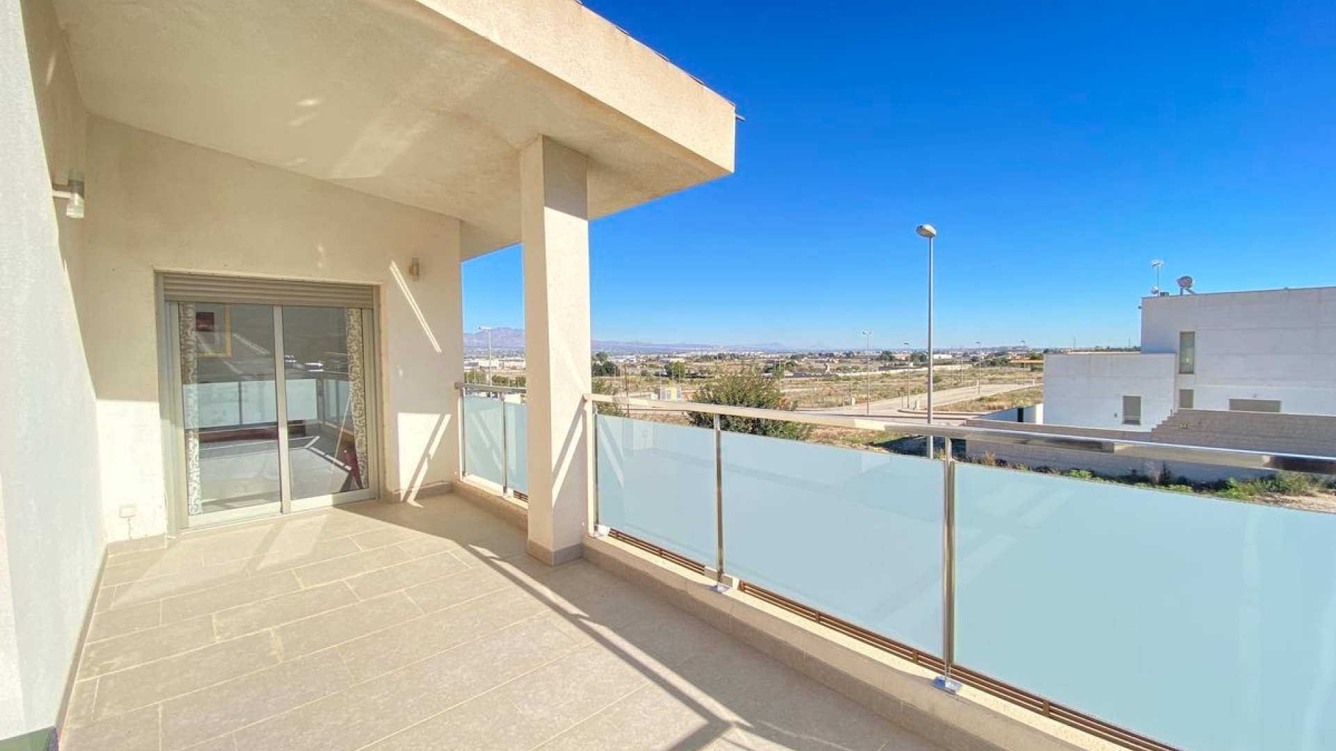 Wiederverkauf - Villa - Cox