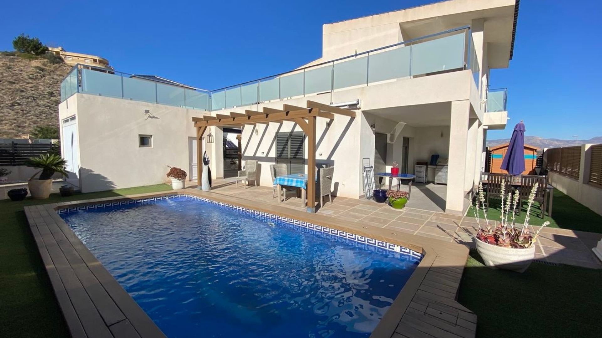 Wiederverkauf - Villa - Cox