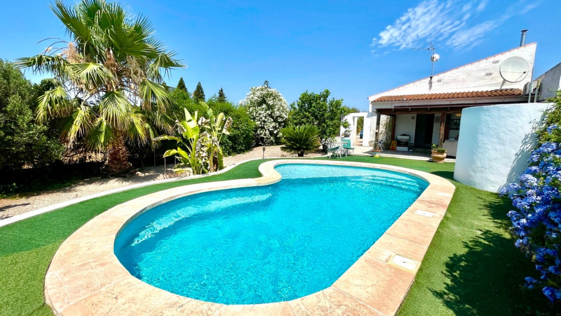 Wiederverkauf - Villa - Daya Nueva - Daya Nueva Centro