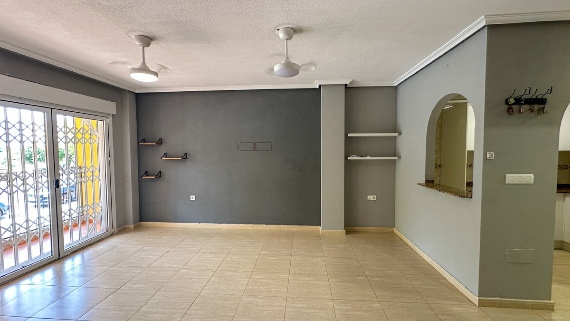 Wiederverkauf - Villa - Daya Nueva - Daya Nueva Centro