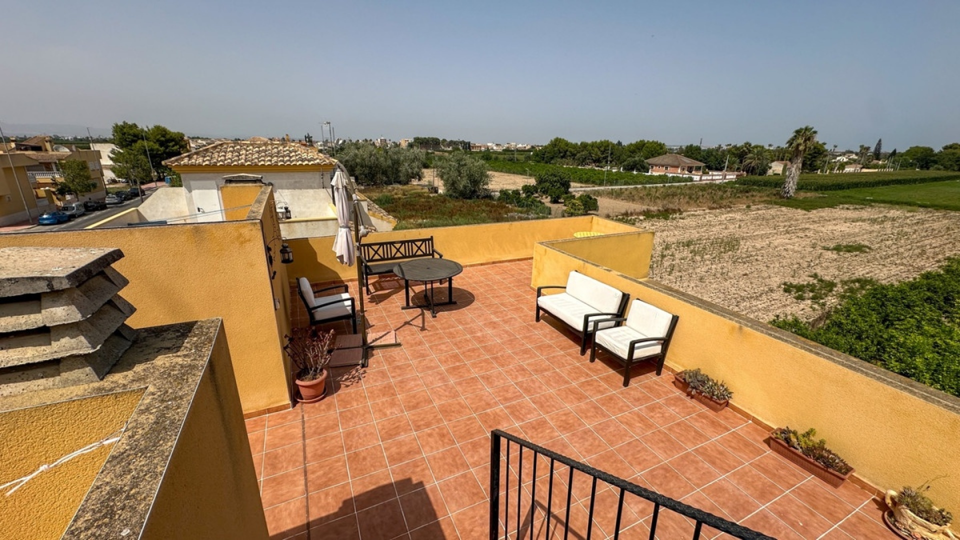 Wiederverkauf - Villa - Daya Nueva - Daya Nueva Centro