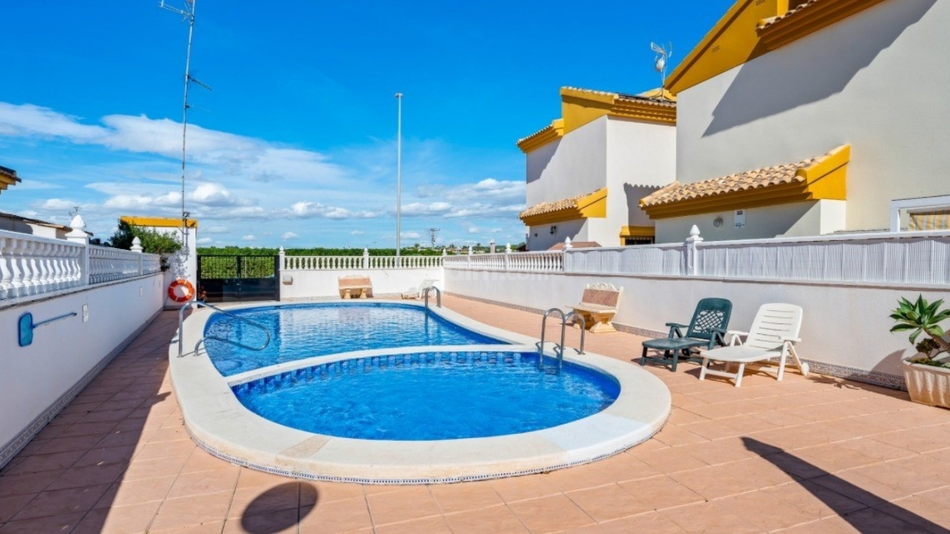 Wiederverkauf - Villa - Guardamar del Segura - El Raso