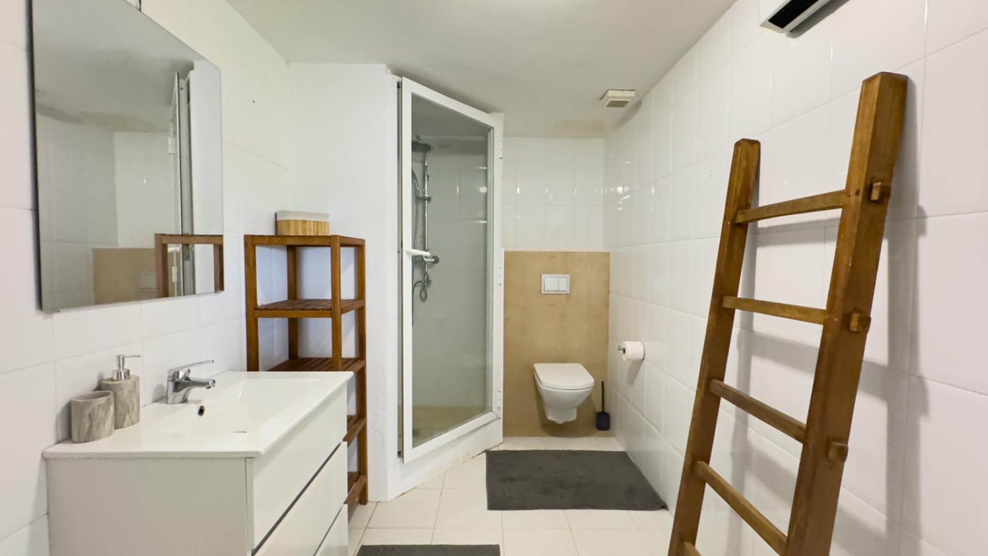 Wiederverkauf - Villa - La Nucia - La Nucia Centro