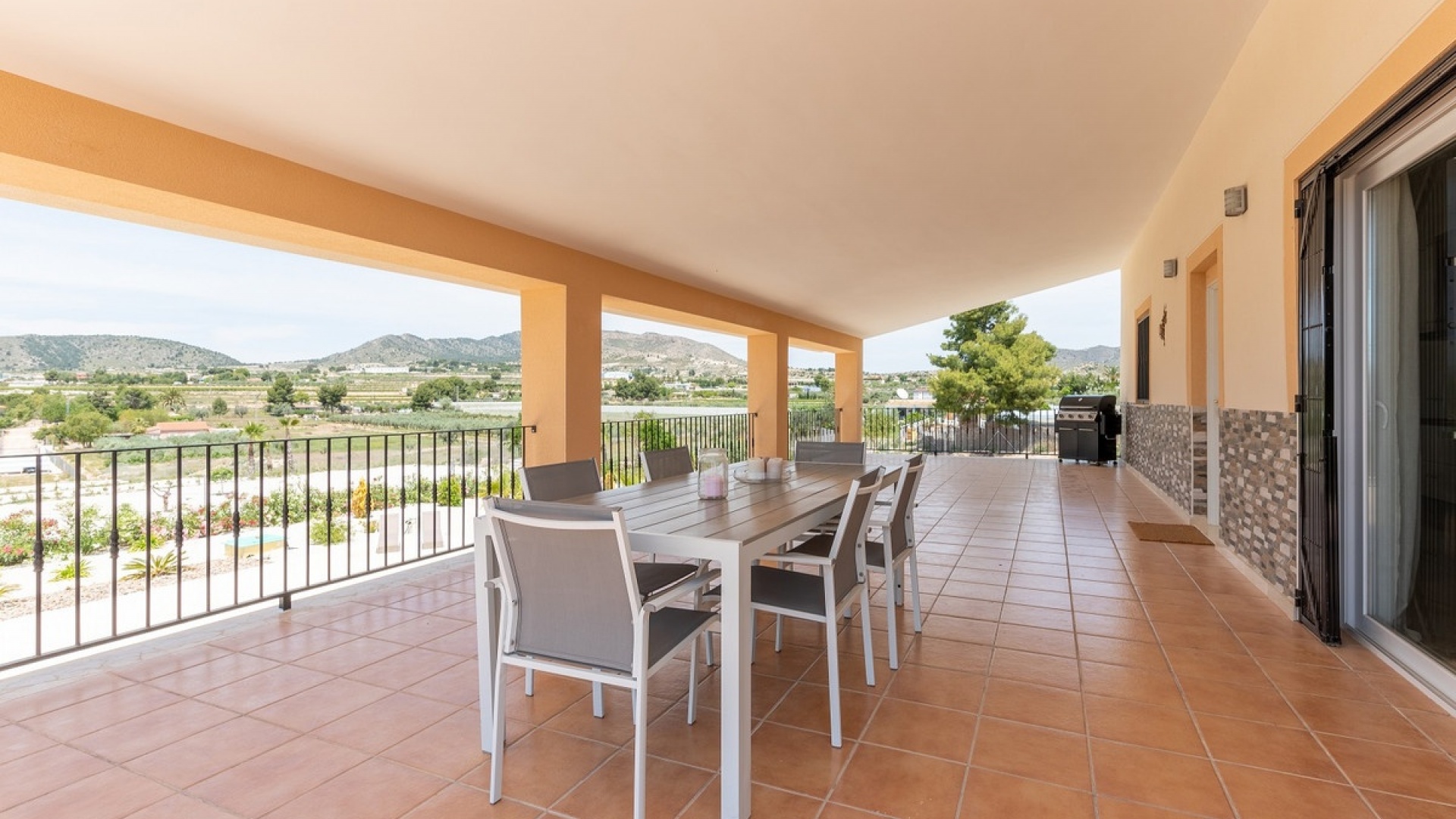 Wiederverkauf - Villa - La Romana - La Romana Centro