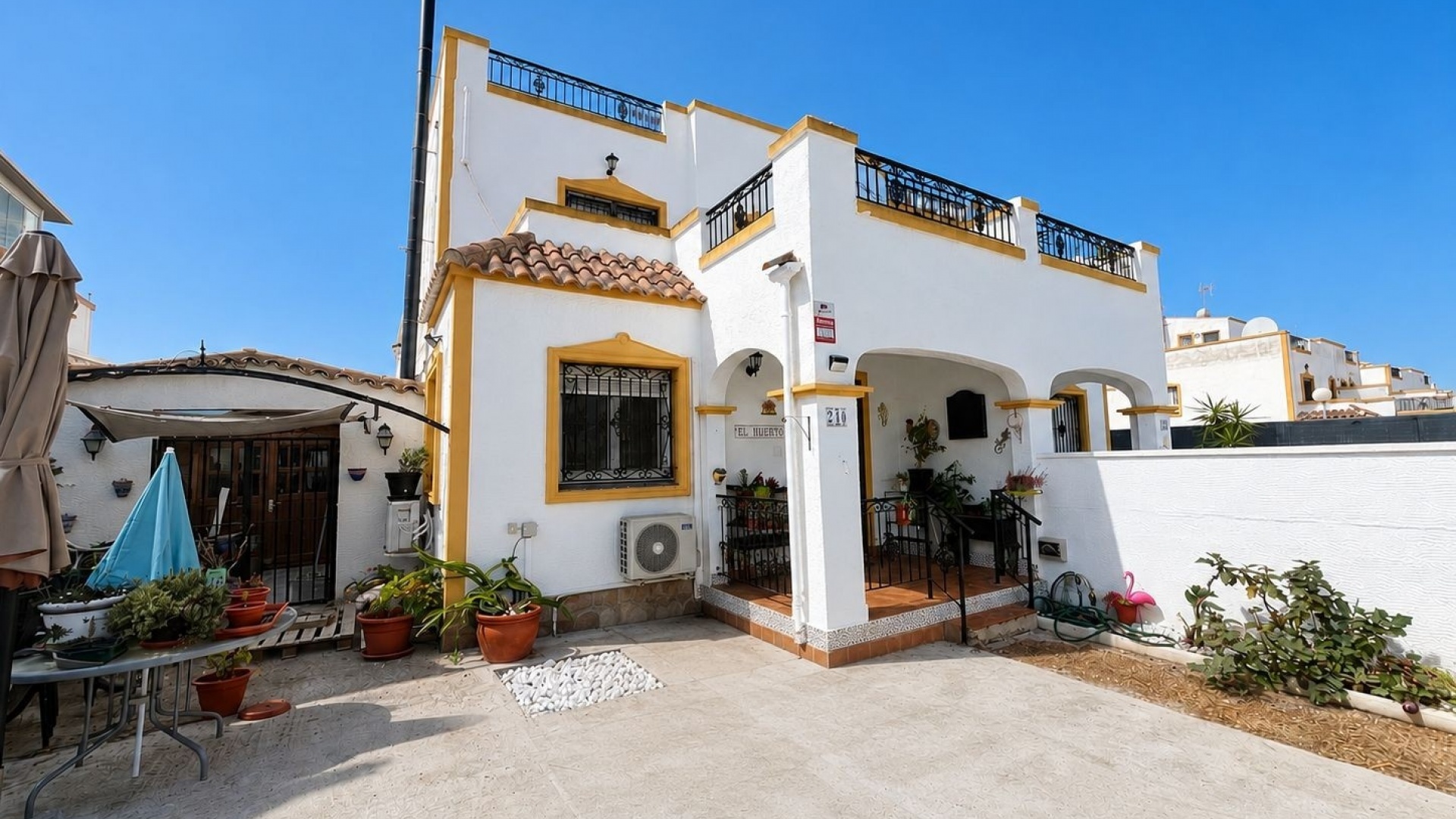 Wiederverkauf - Villa - Los Montesinos - entre naranjos