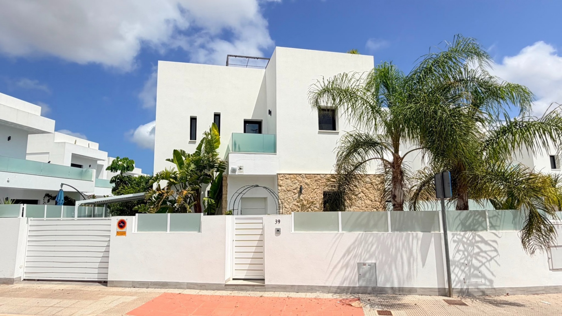 Wiederverkauf - Villa - Los Montesinos - La Herada