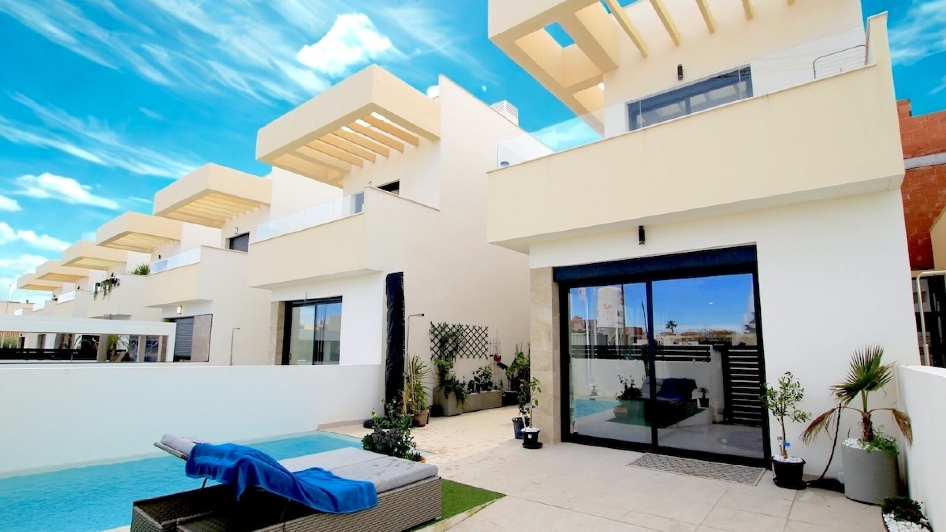 Wiederverkauf - Villa - Los Montesinos - La Herrada