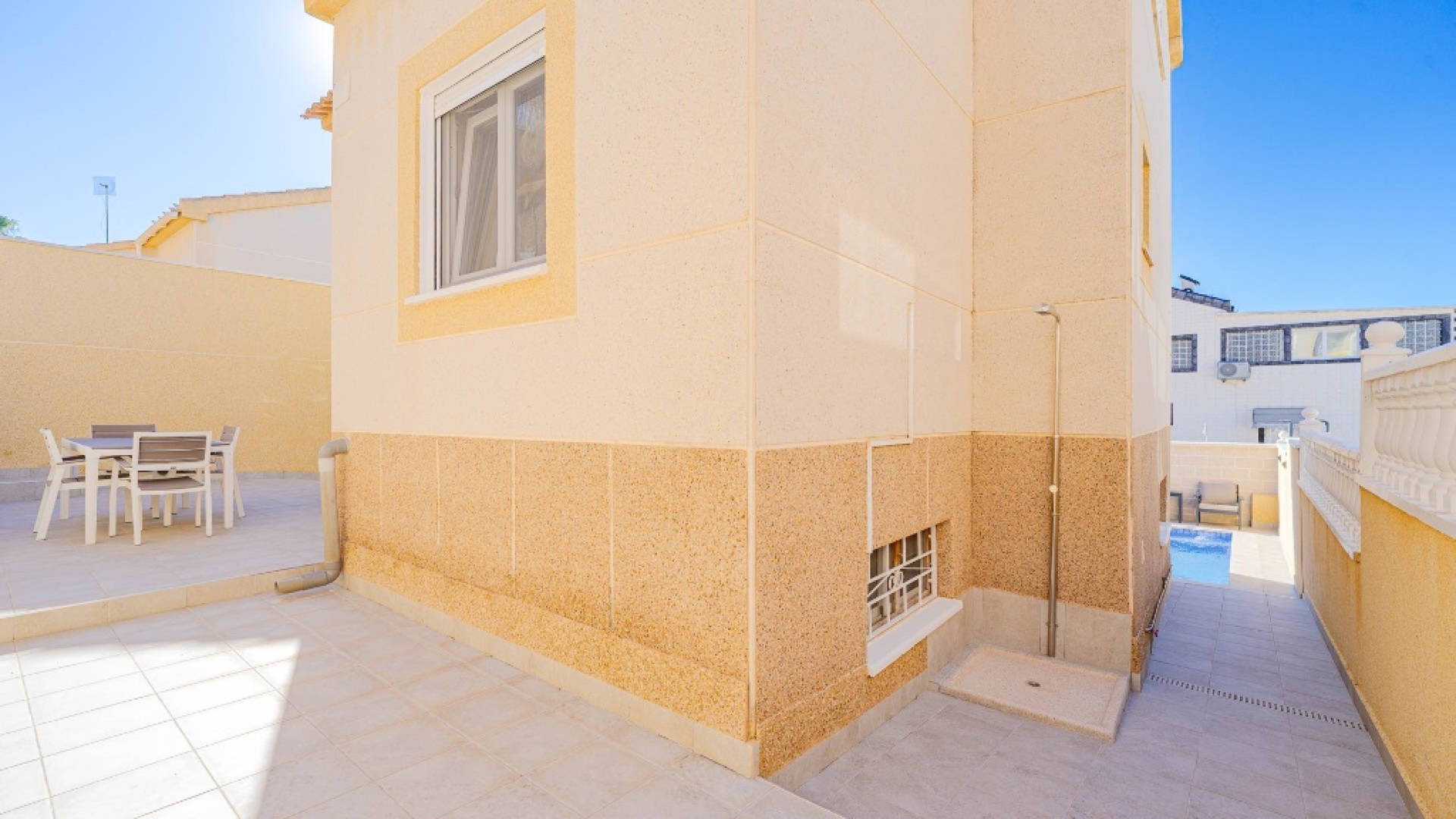 Wiederverkauf - Villa - Orihuela Costa - Los Altos