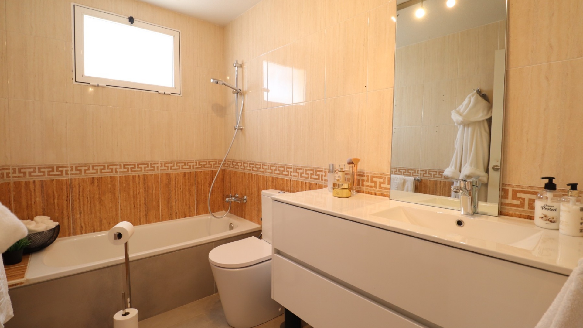 Wiederverkauf - Villa - Orihuela Costa - Los Balcones