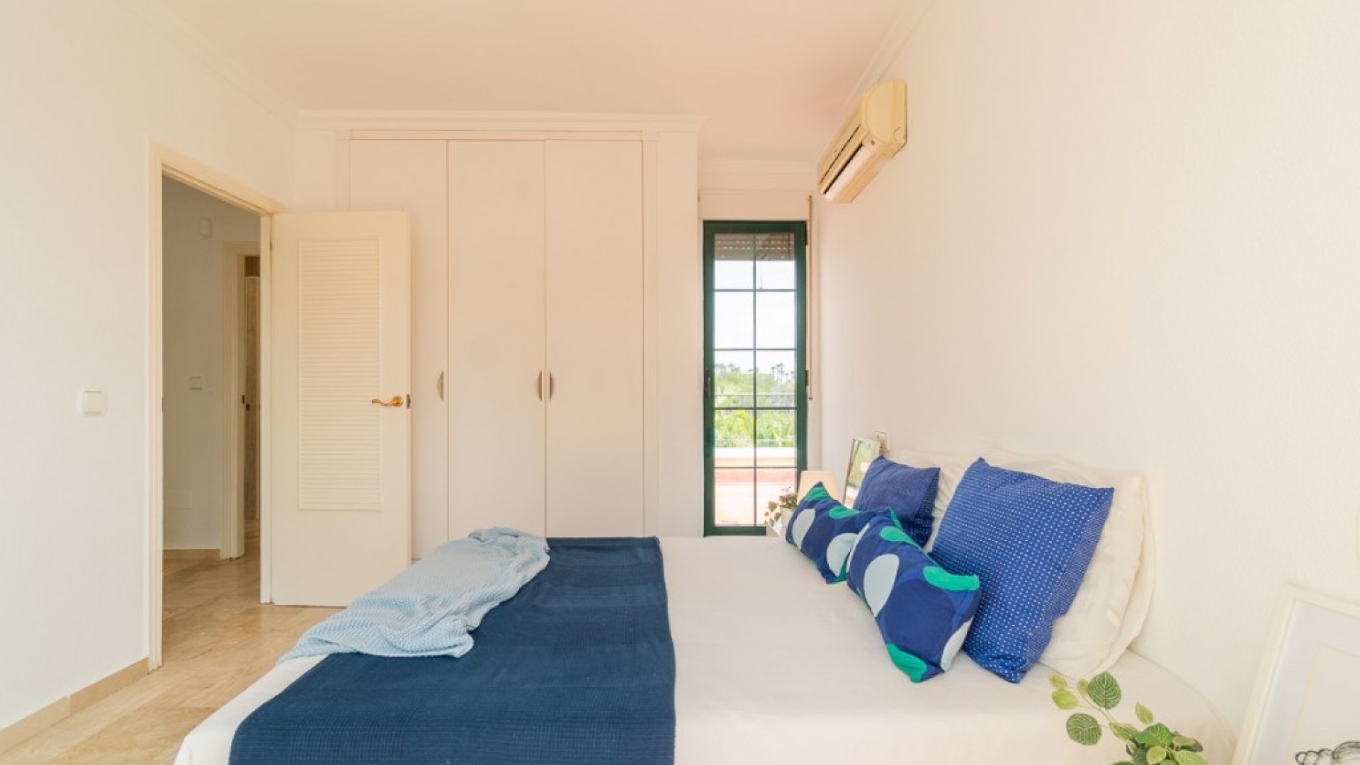 Wiederverkauf - Villa - Orihuela Costa - Villamartin