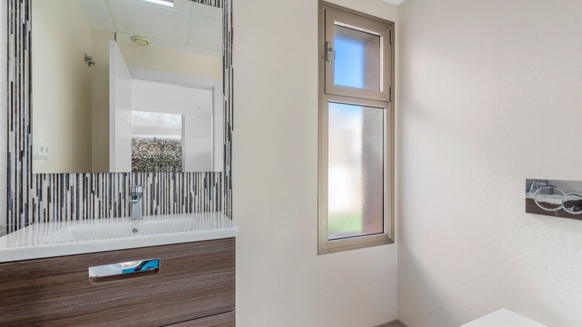 Wiederverkauf - Villa - Orihuela Costa - Villamartin