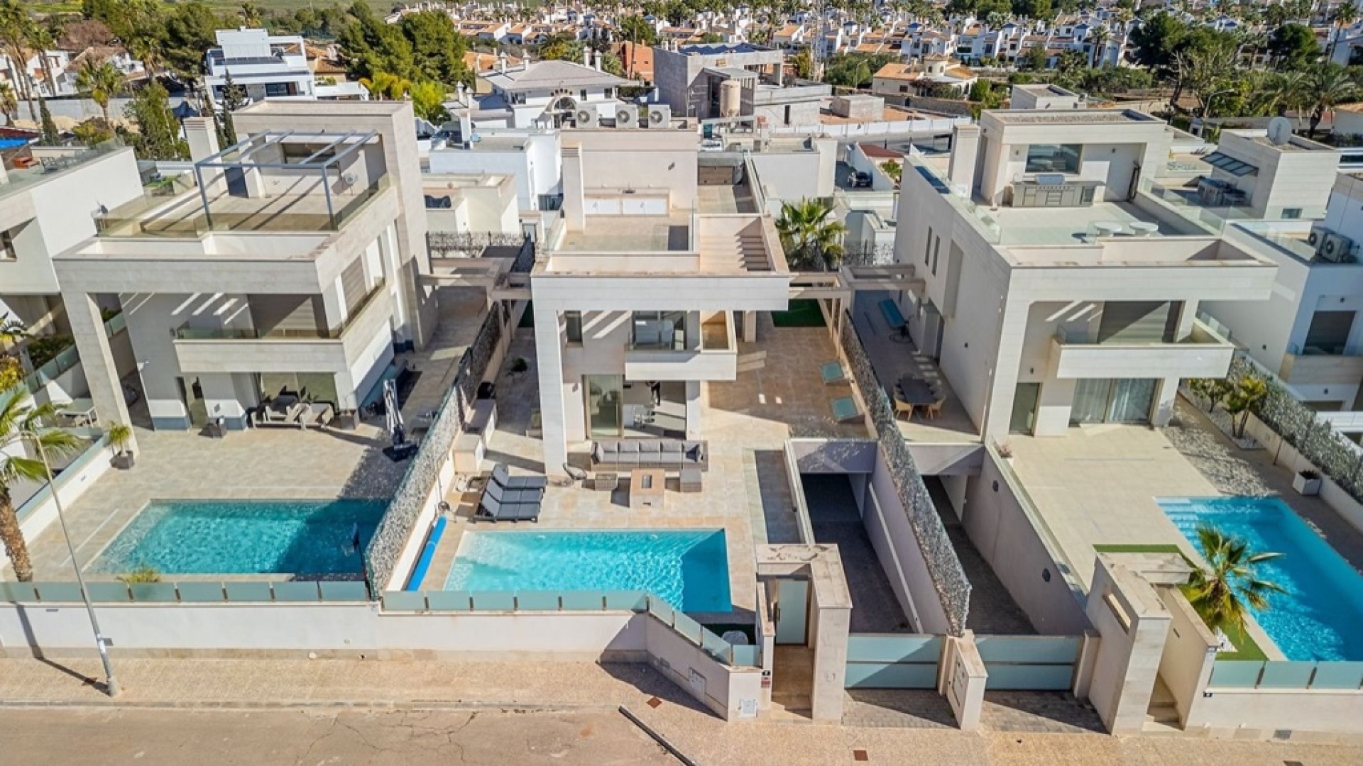 Wiederverkauf - Villa - Orihuela Costa - Villamartin