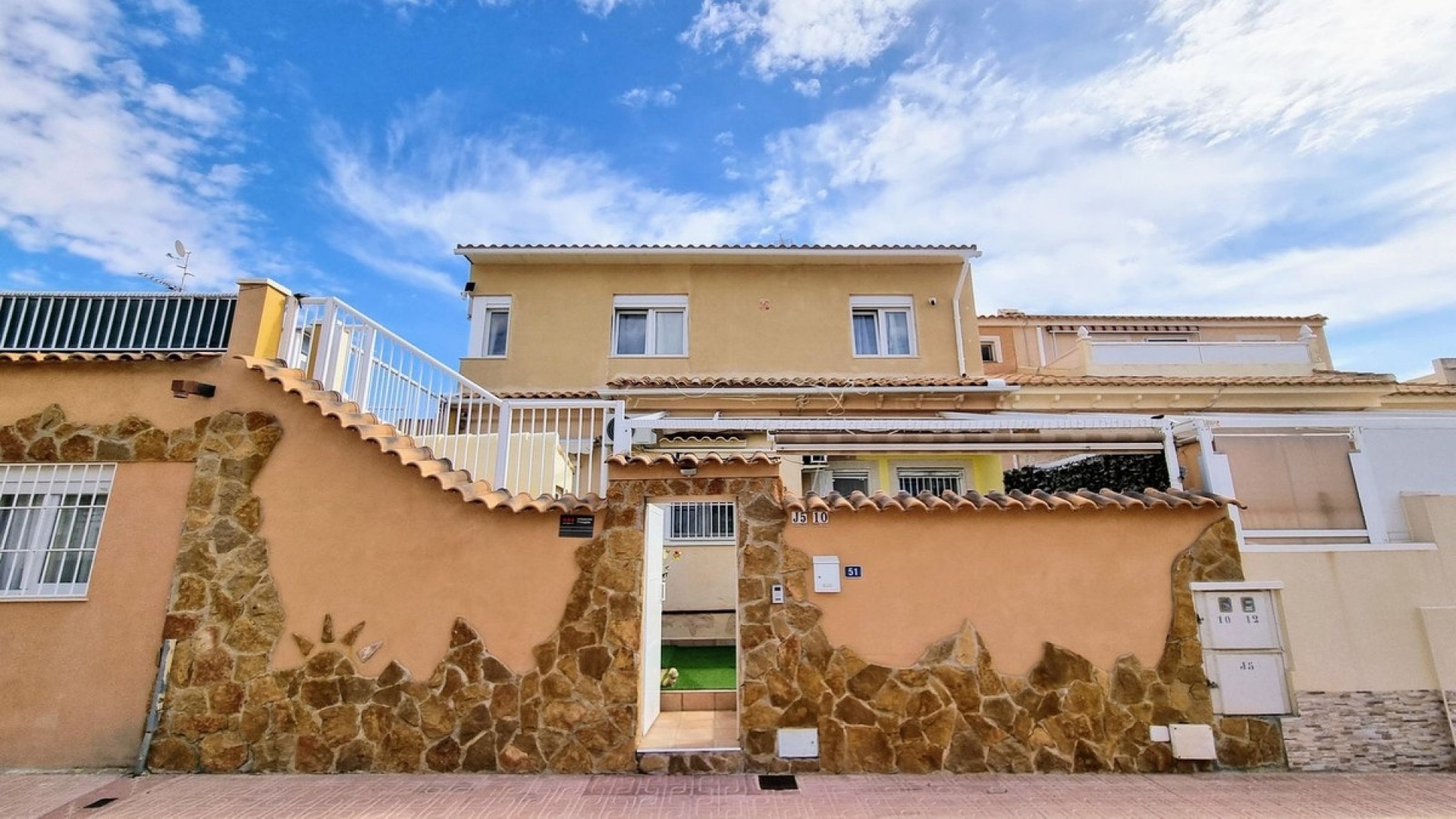 Wiederverkauf - Villa - Orihuela - La Florida