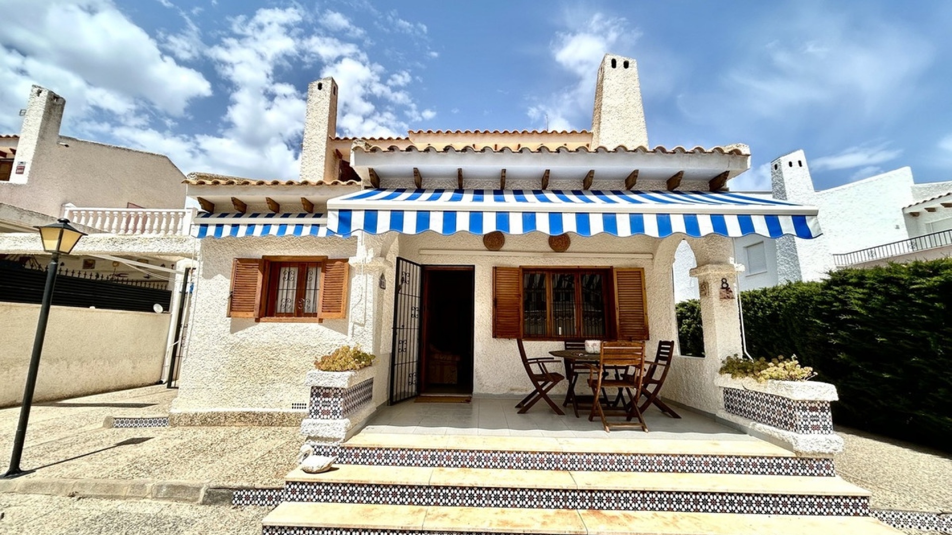 Wiederverkauf - Villa - Orihuela - La Zenia