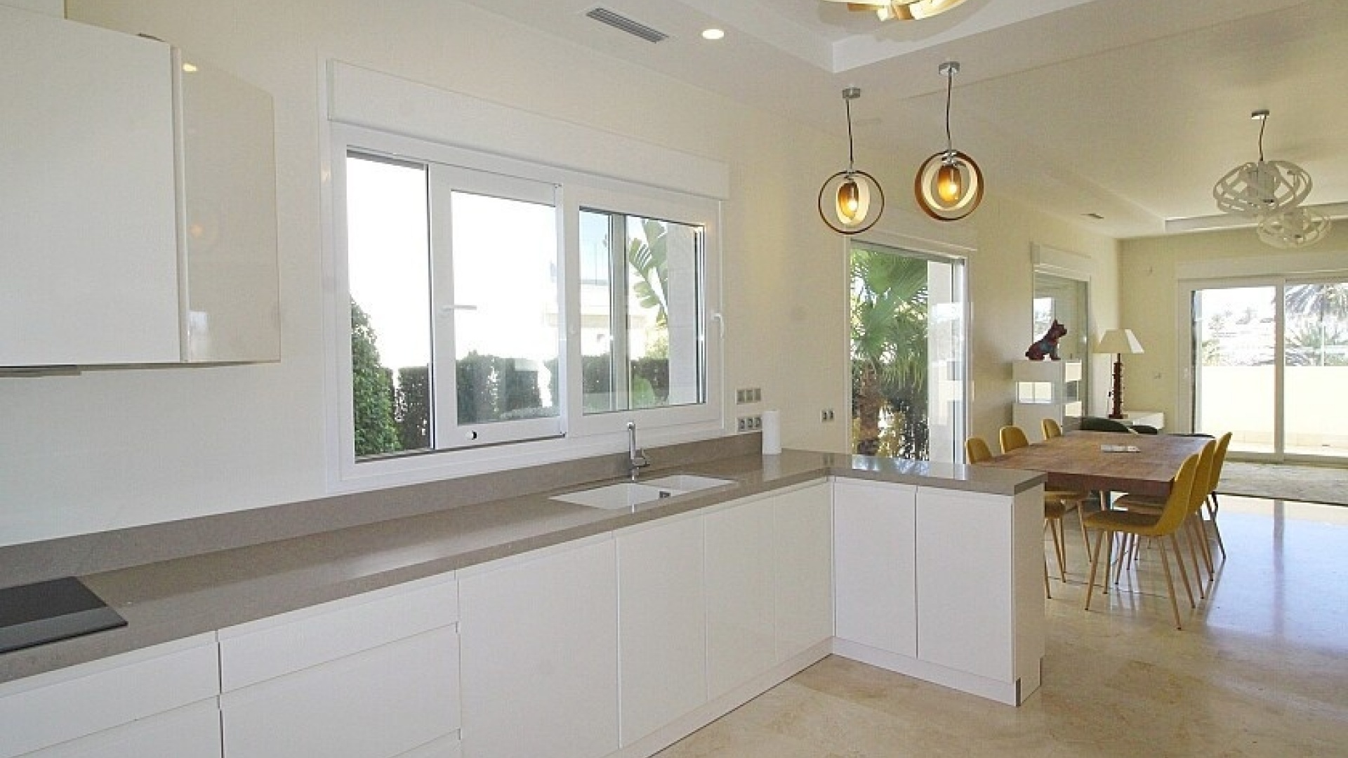 Wiederverkauf - Villa - Orihuela - La Zenia