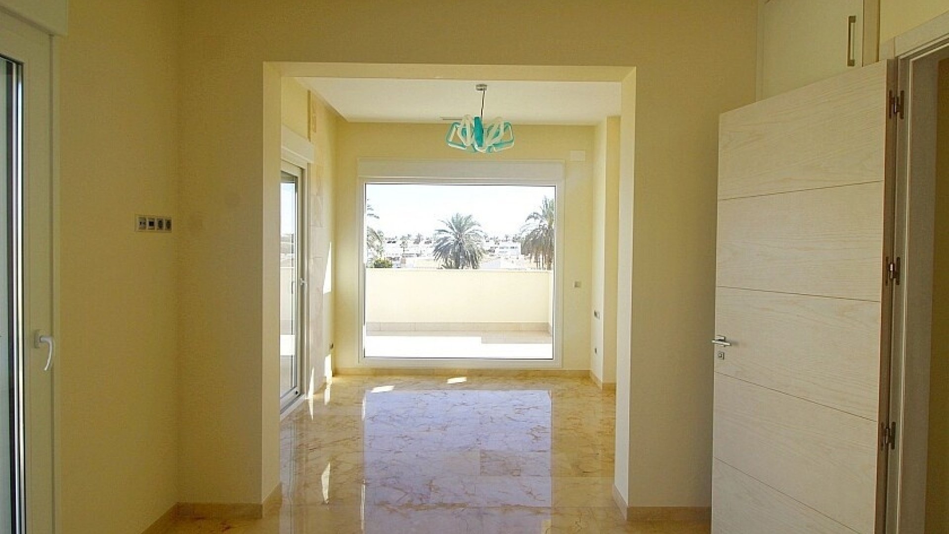 Wiederverkauf - Villa - Orihuela - La Zenia