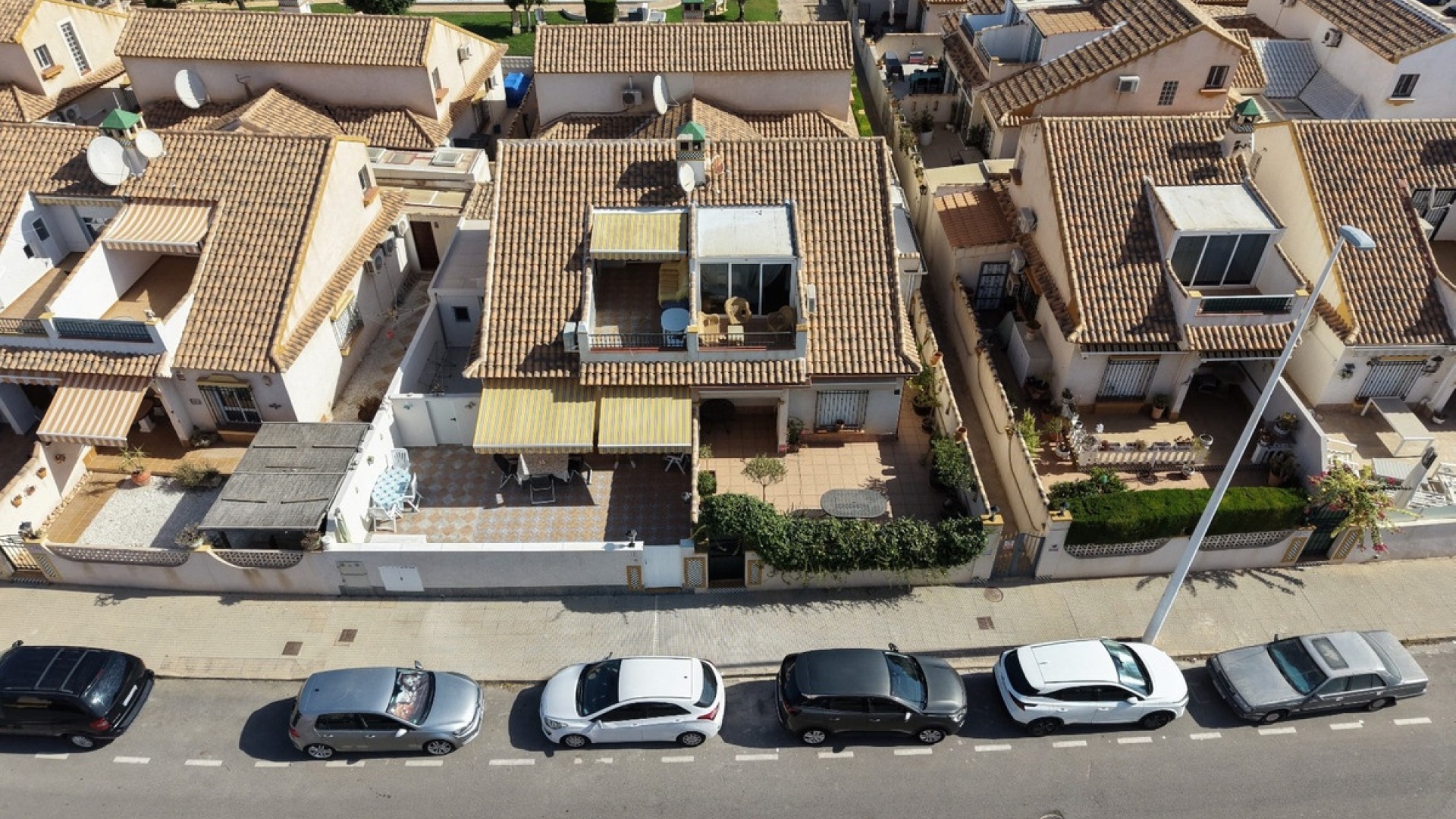 Wiederverkauf - Villa - Orihuela - La Zenia