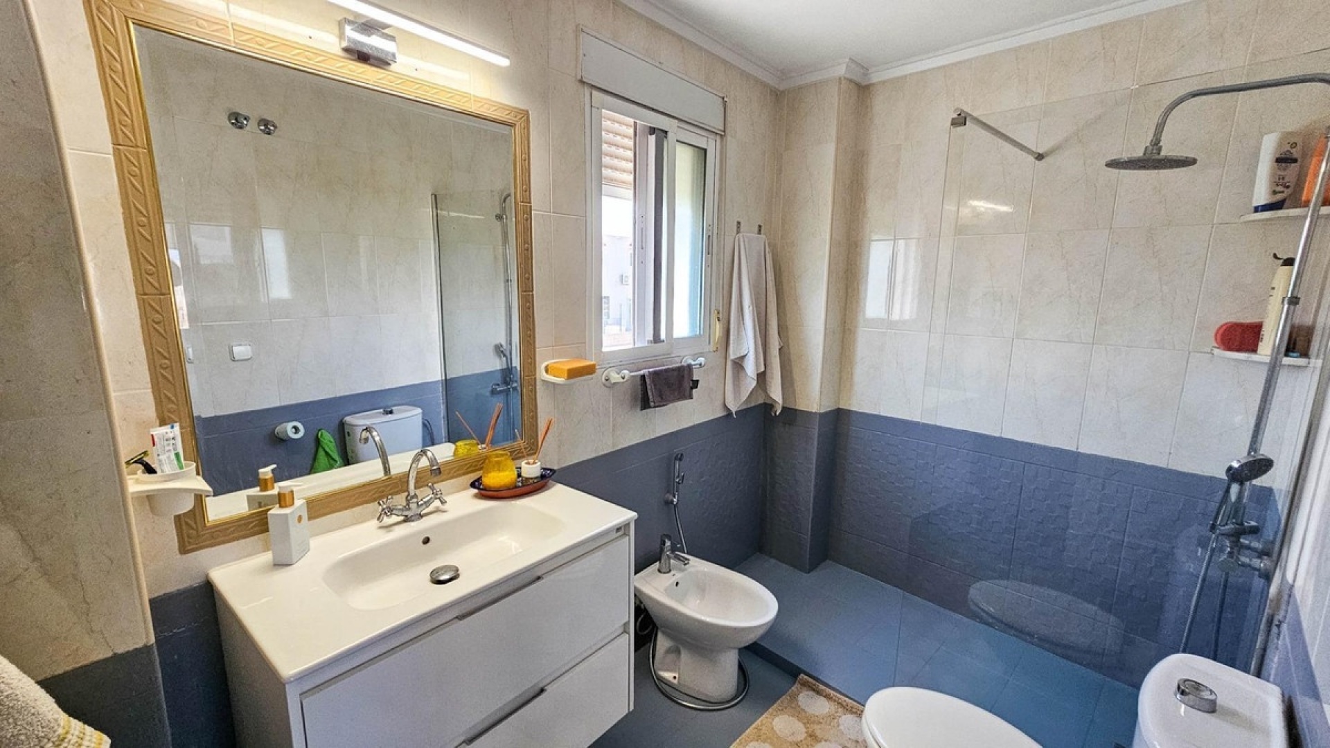 Wiederverkauf - Villa - Orihuela - La Zenia