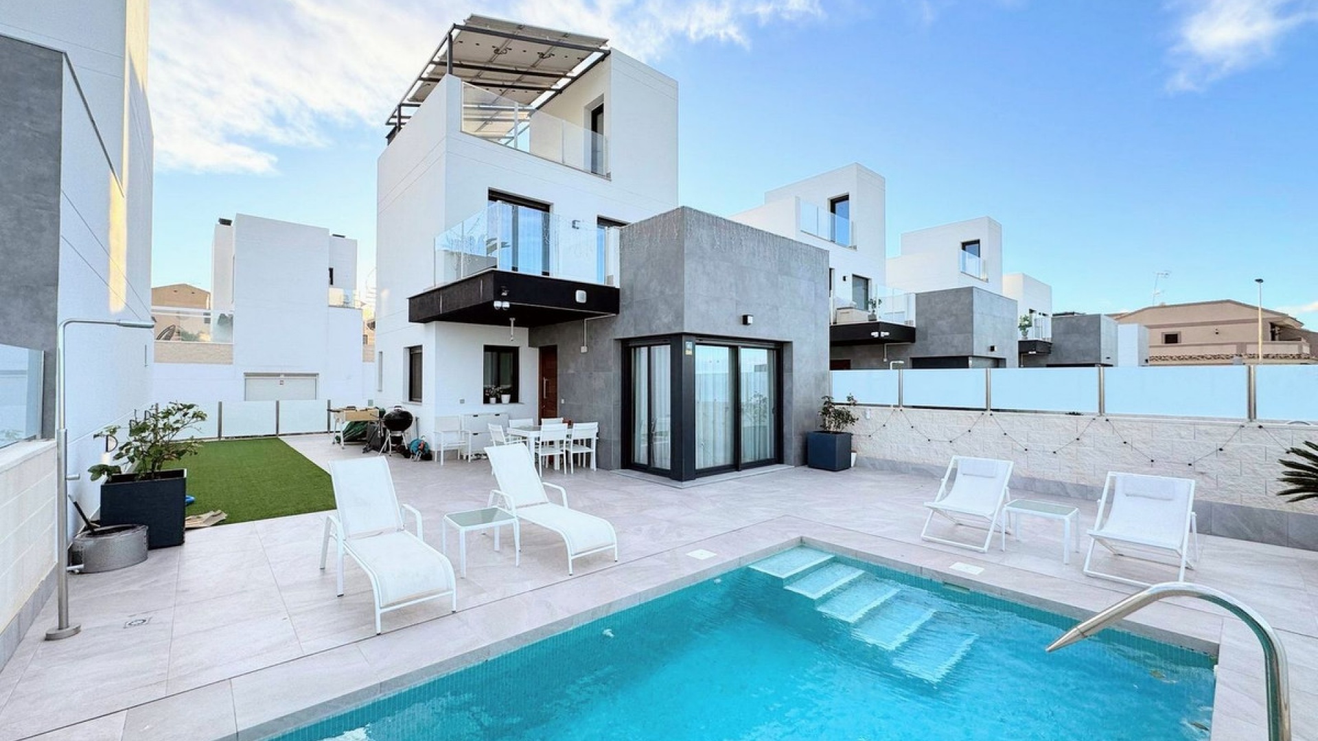 Wiederverkauf - Villa - Orihuela - Los Balcones