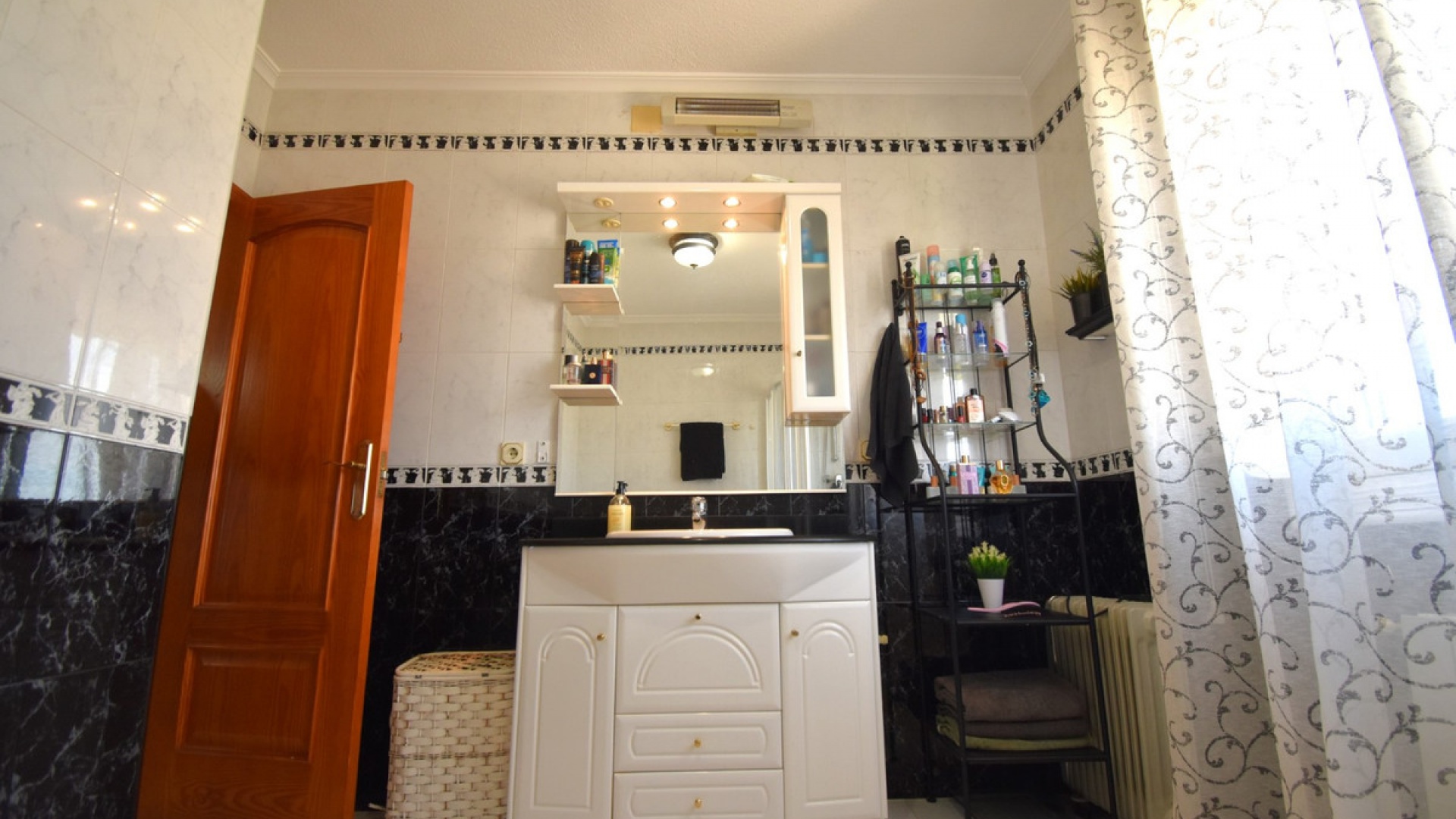 Wiederverkauf - Villa - Orihuela - Los Balcones