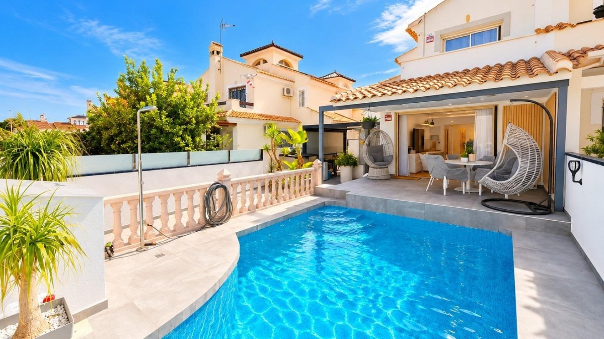 Wiederverkauf - Villa - Orihuela - Mil Palmeras