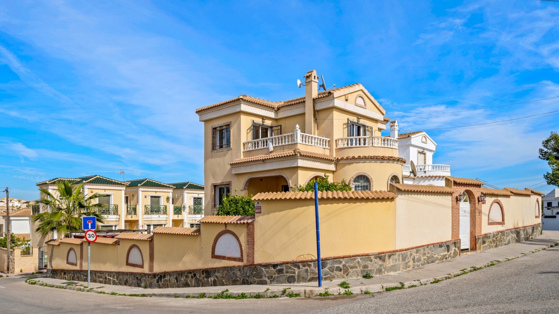 Wiederverkauf - Villa - Orihuela - Orihuela Costa