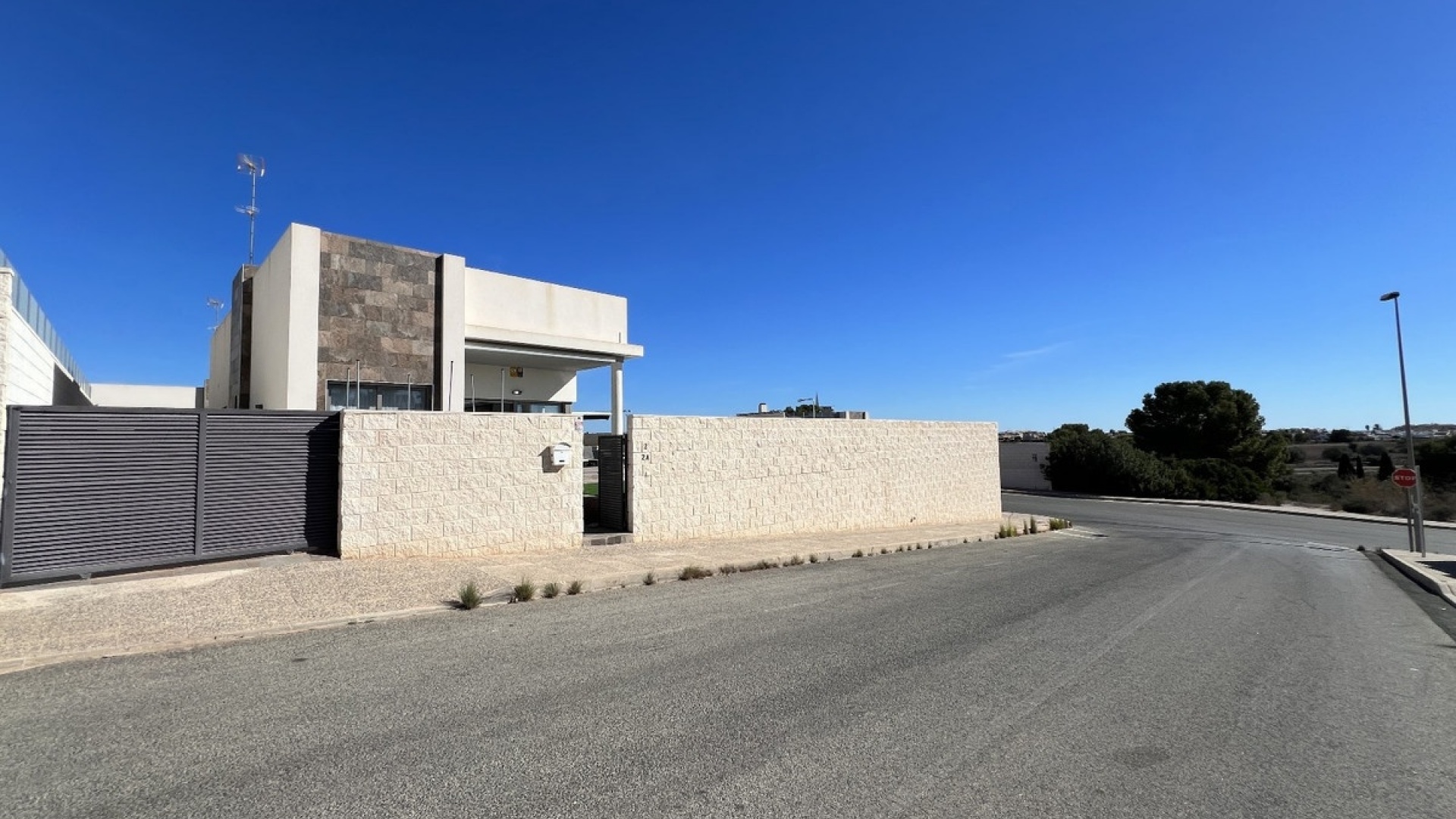 Wiederverkauf - Villa - Orihuela - Orihuela Costa