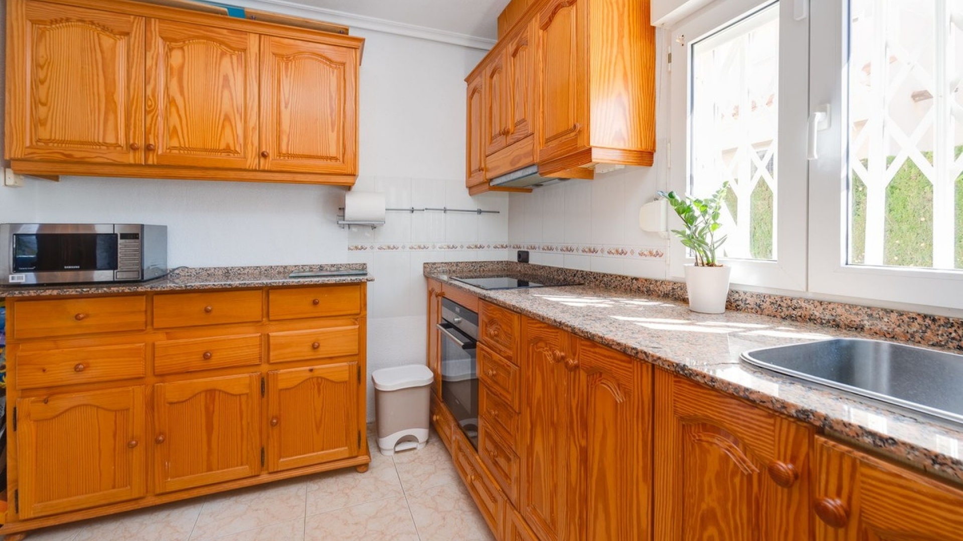 Wiederverkauf - Villa - Orihuela - Orihuela Costa