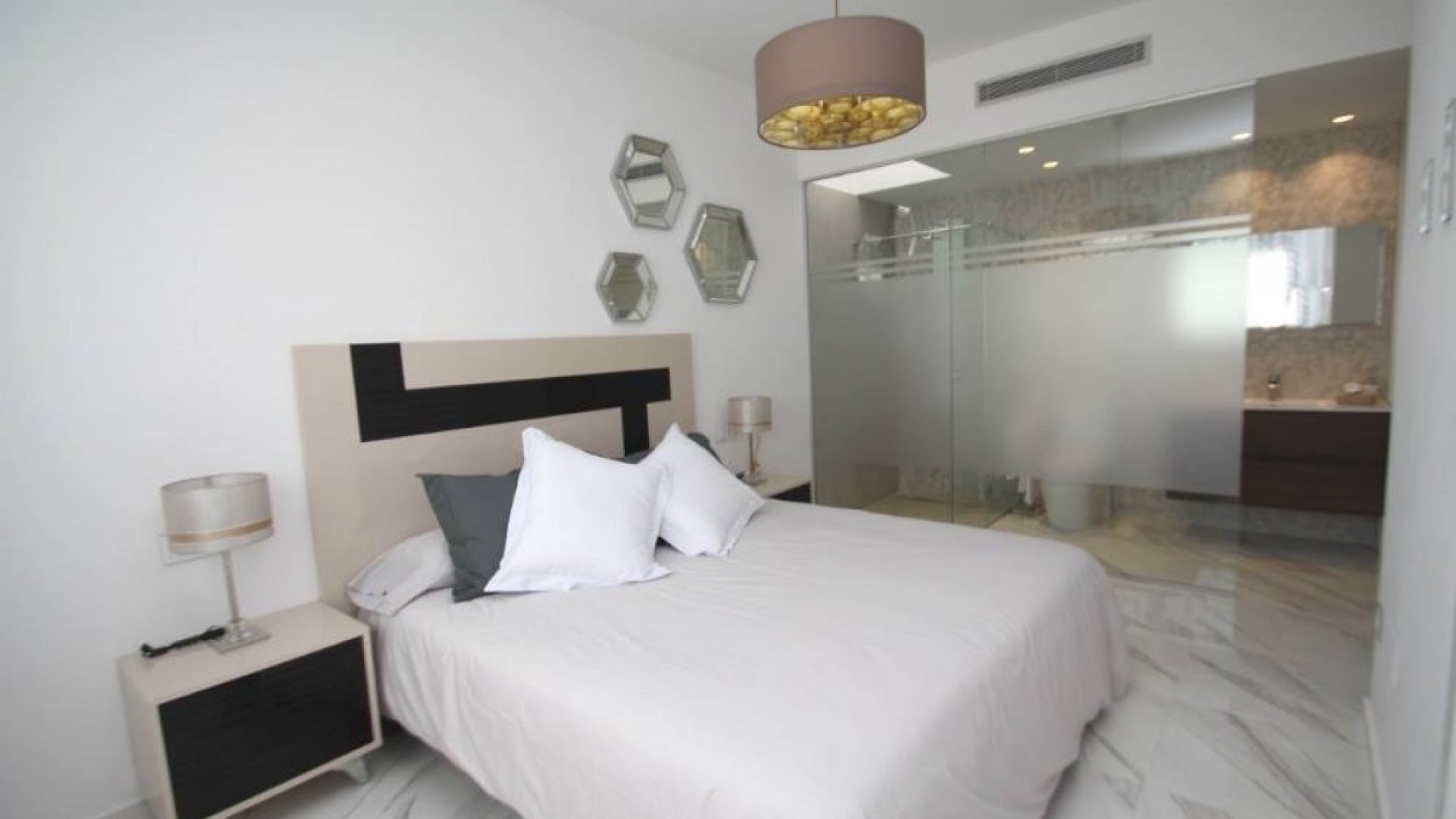 Wiederverkauf - Villa - Orihuela - Orihuela Costa