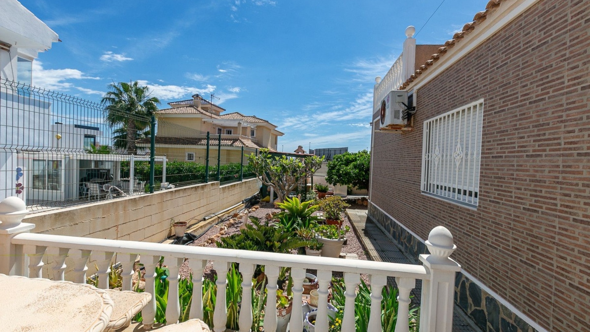 Wiederverkauf - Villa - Orihuela - Orihuela Costa