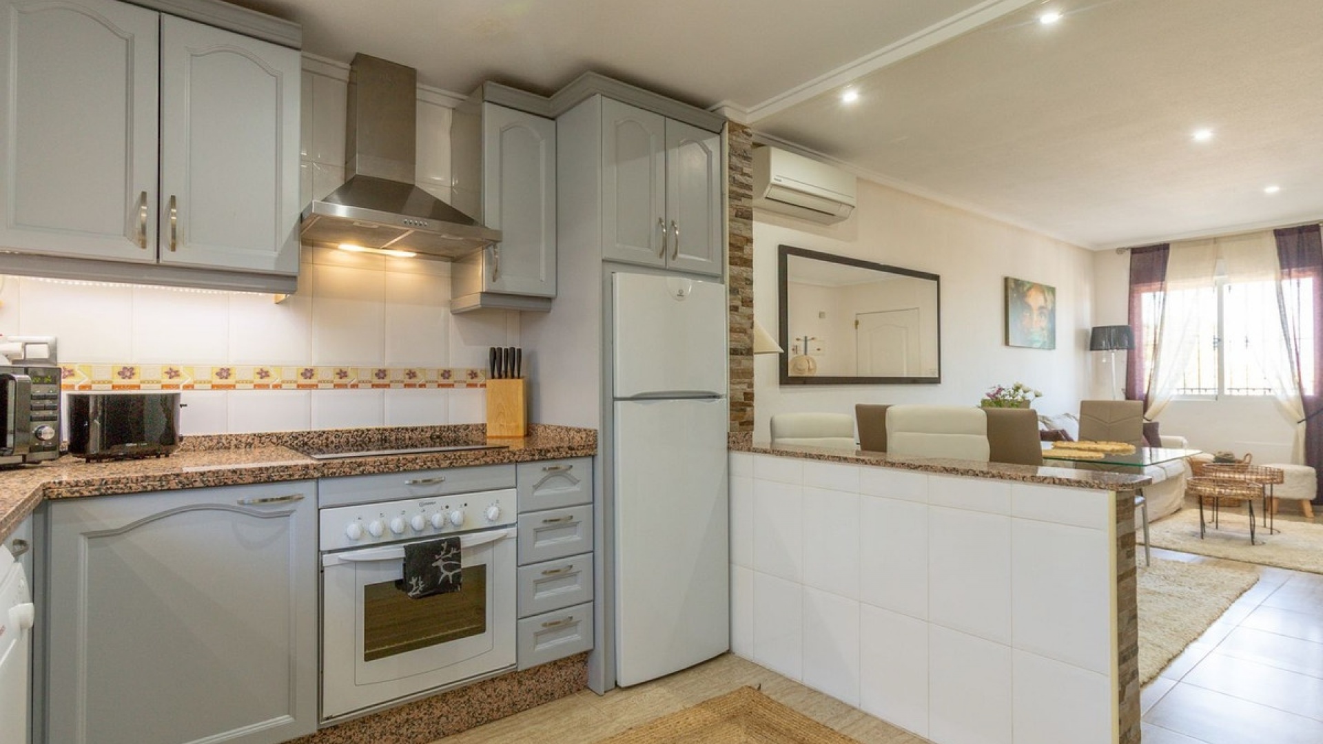 Wiederverkauf - Villa - Orihuela - Orihuela Costa