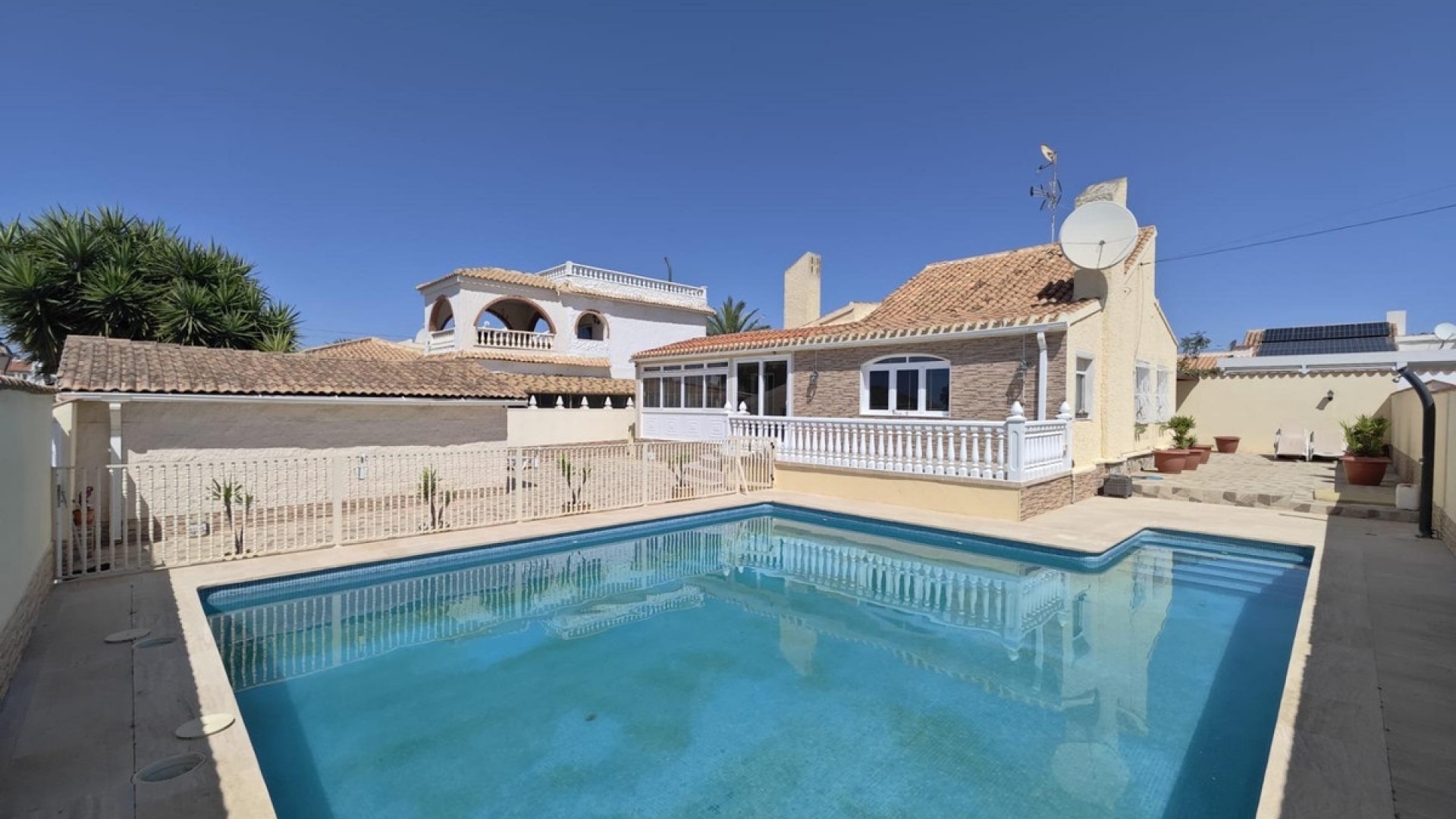 Wiederverkauf - Villa - Orihuela - Orihuela Costa