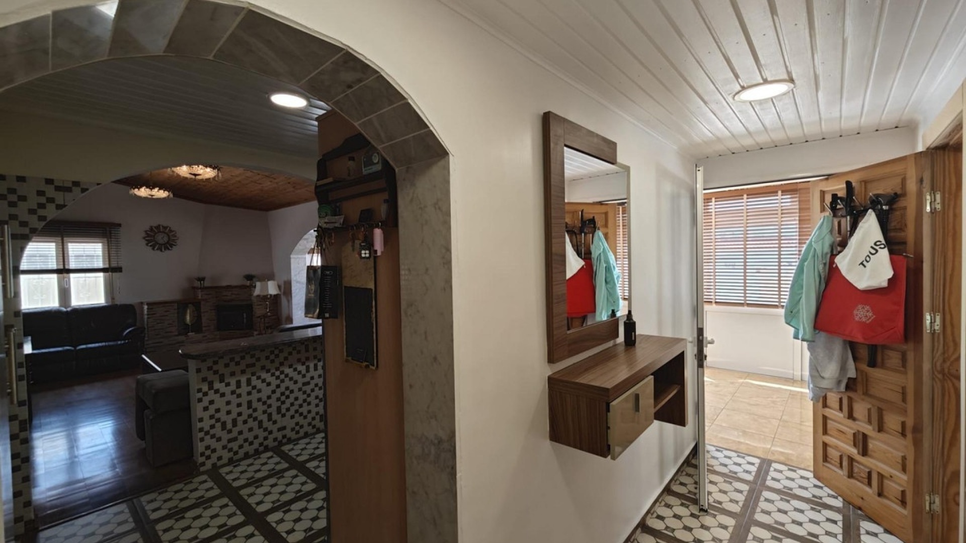 Wiederverkauf - Villa - Orihuela - Orihuela Costa