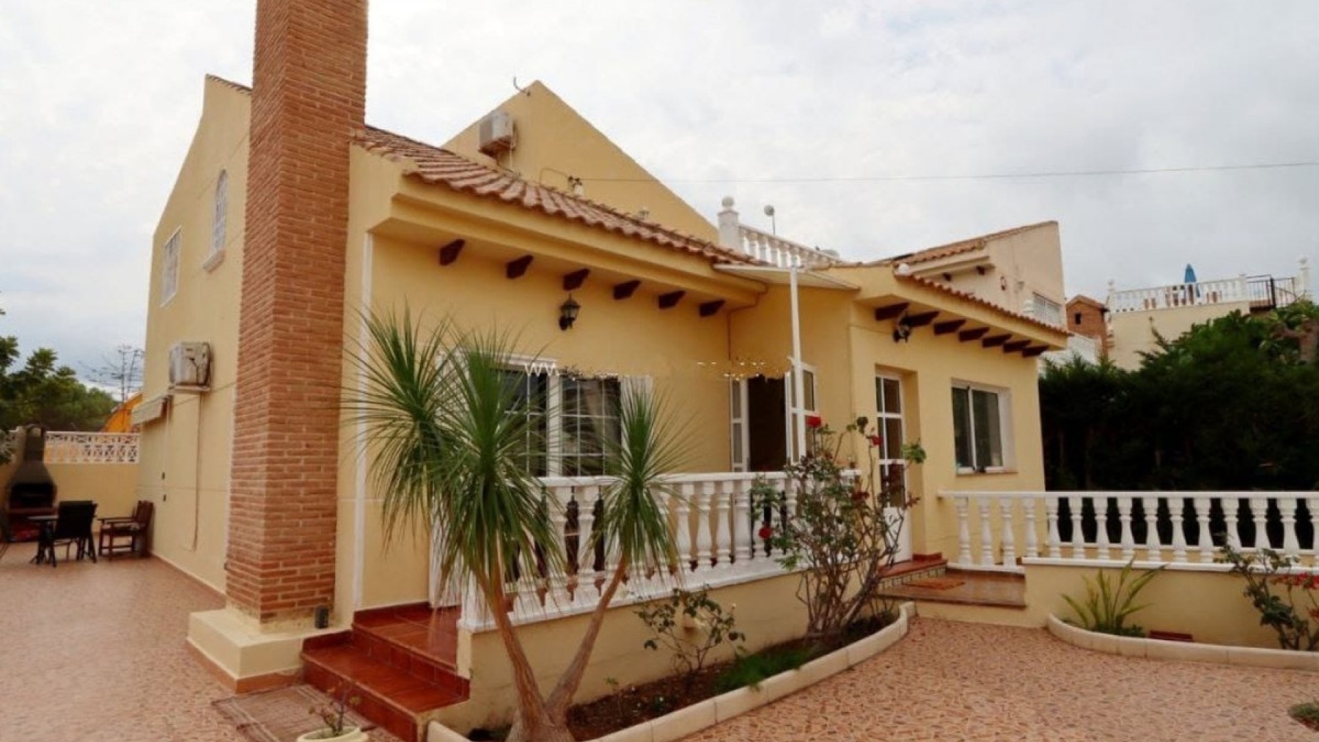 Wiederverkauf - Villa - Orihuela - Playa Flamenca