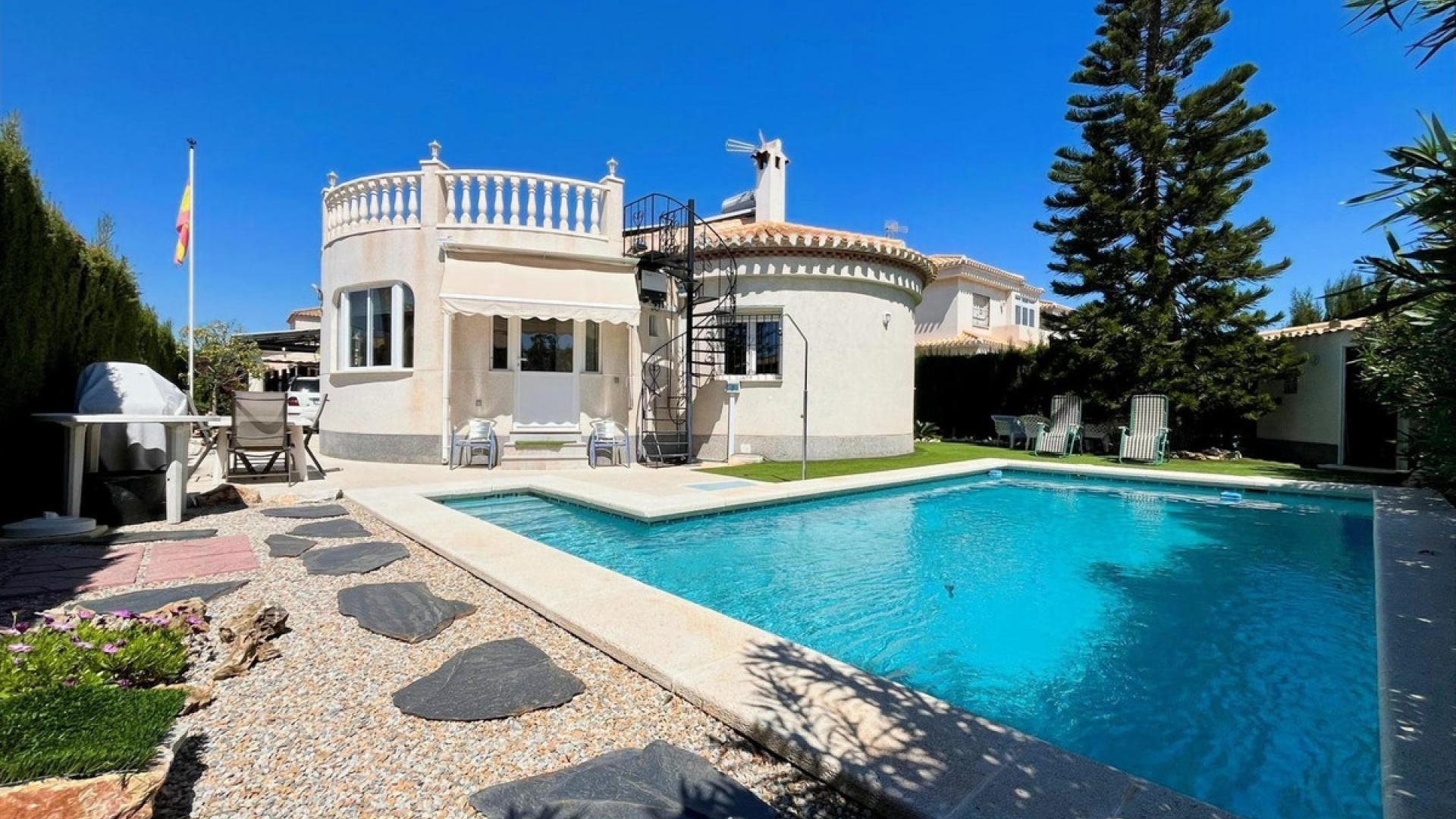 Wiederverkauf - Villa - Orihuela - Playa Flamenca