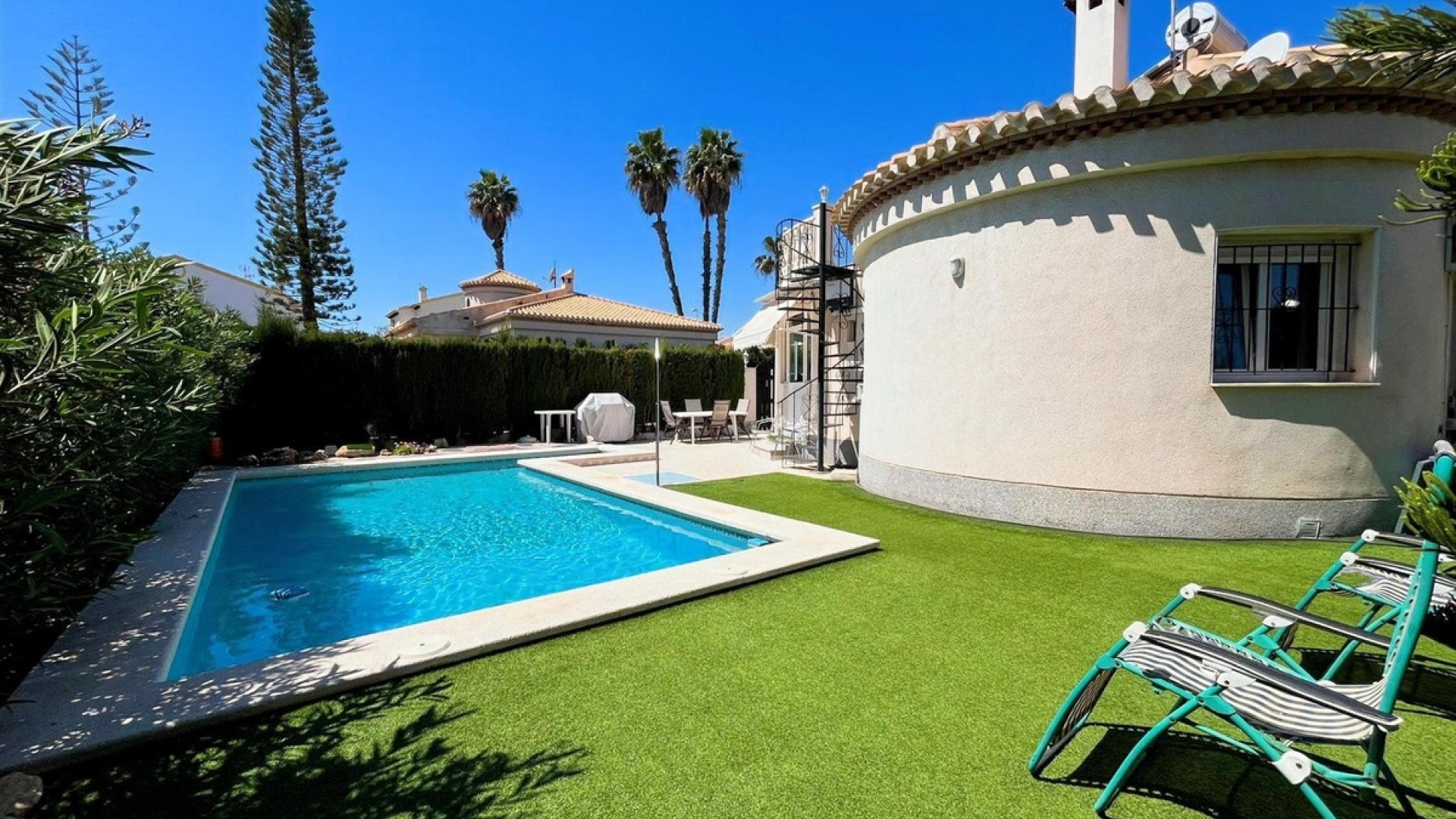 Wiederverkauf - Villa - Orihuela - Playa Flamenca