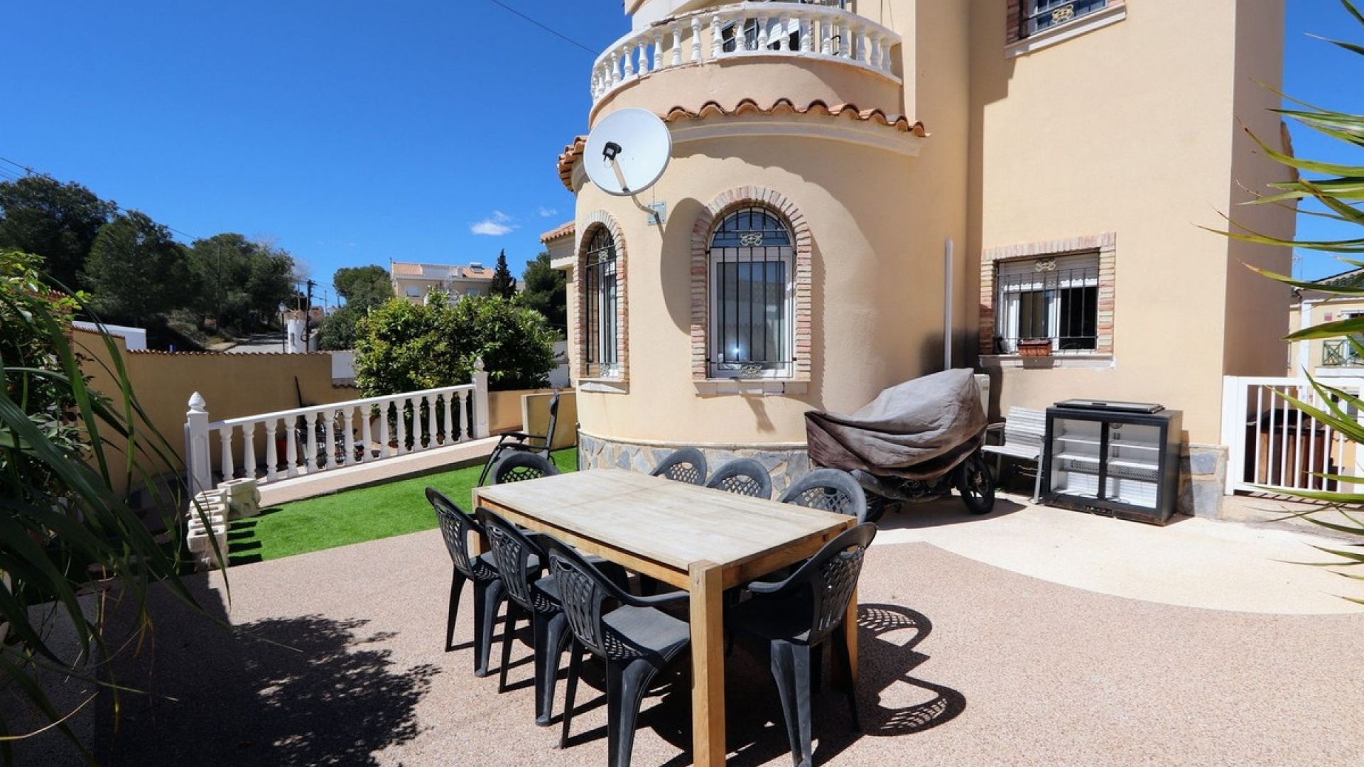 Wiederverkauf - Villa - Orihuela - Villamartin