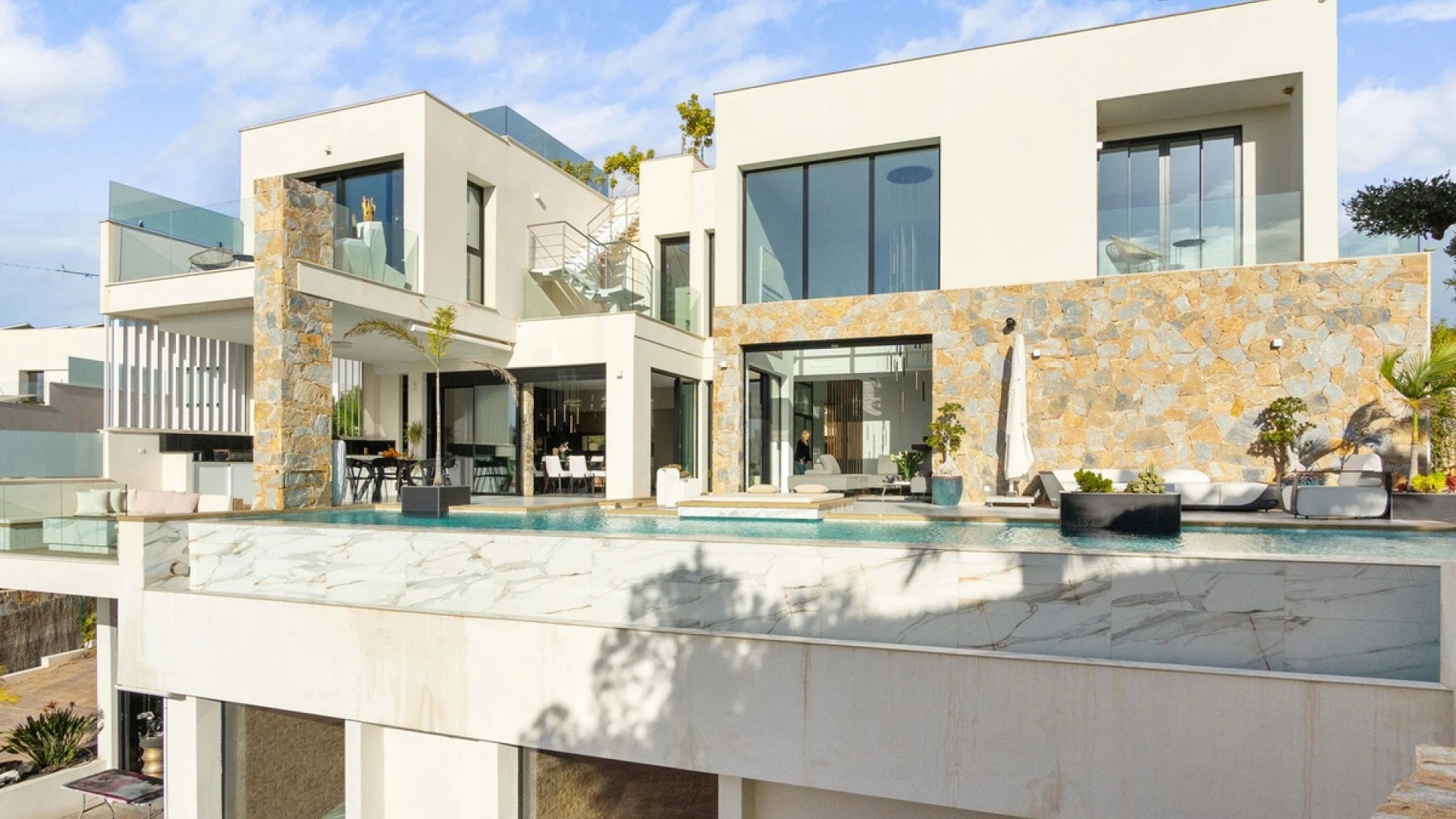 Wiederverkauf - Villa - Orihuela - Villamartin