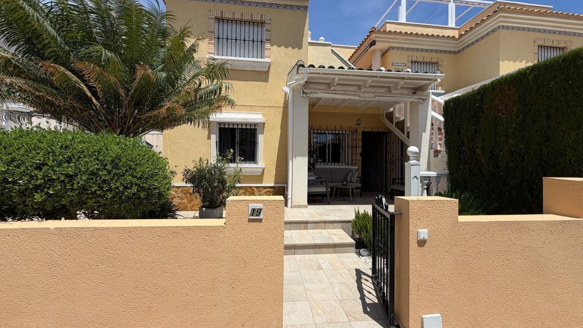 Wiederverkauf - Villa - Orihuela - Villamartin