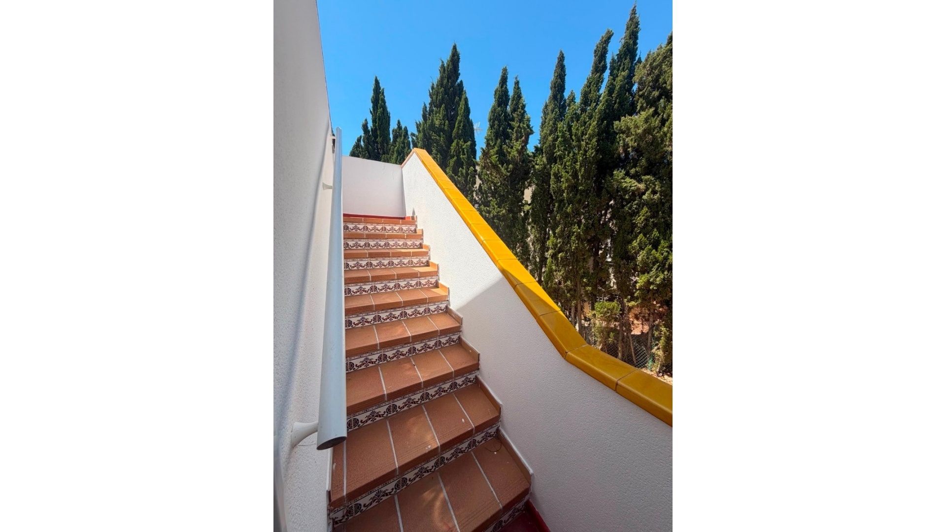 Wiederverkauf - Villa - Orihuela - Villamartin