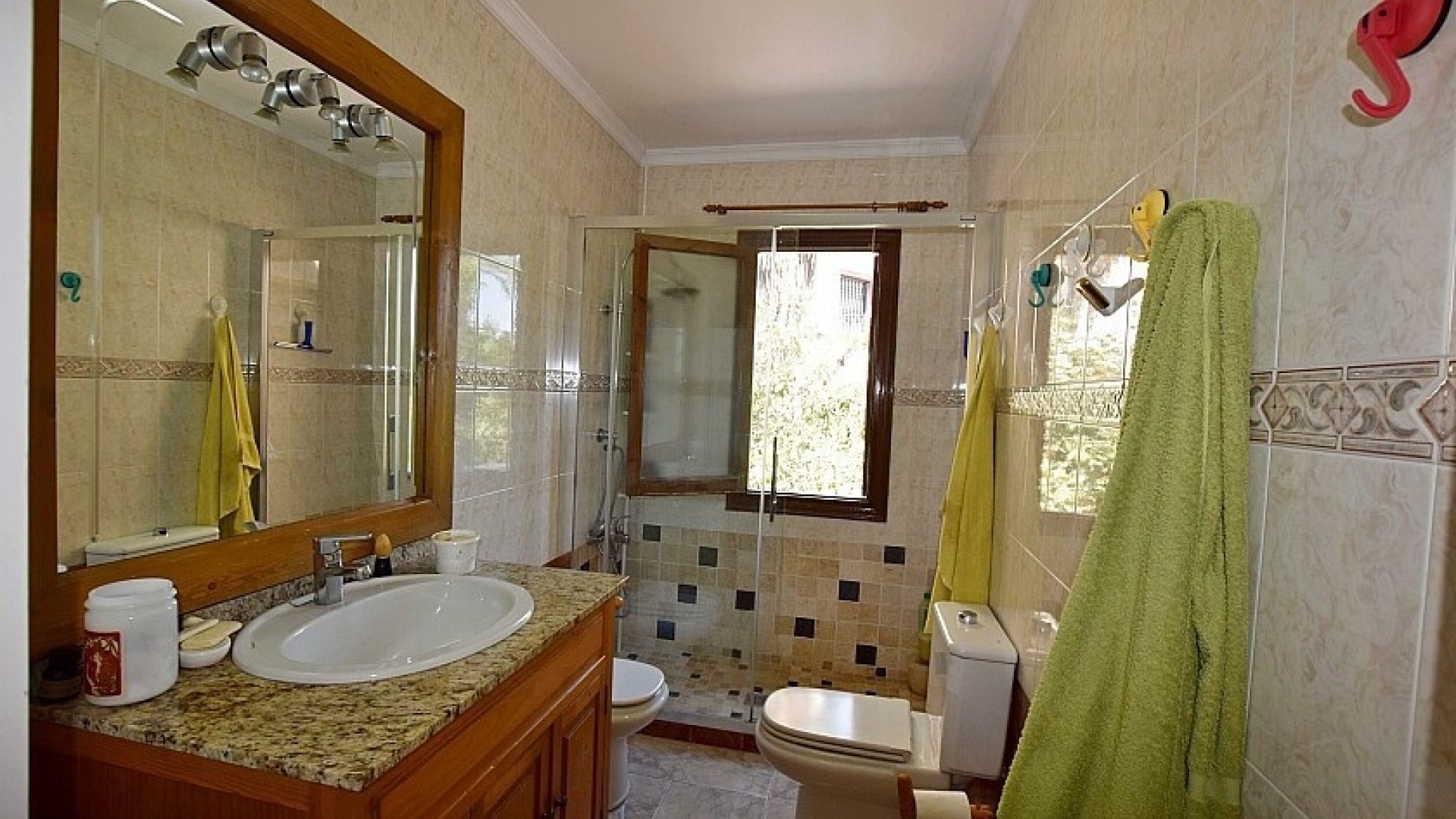 Wiederverkauf - Villa - Orihuela - Villamartin