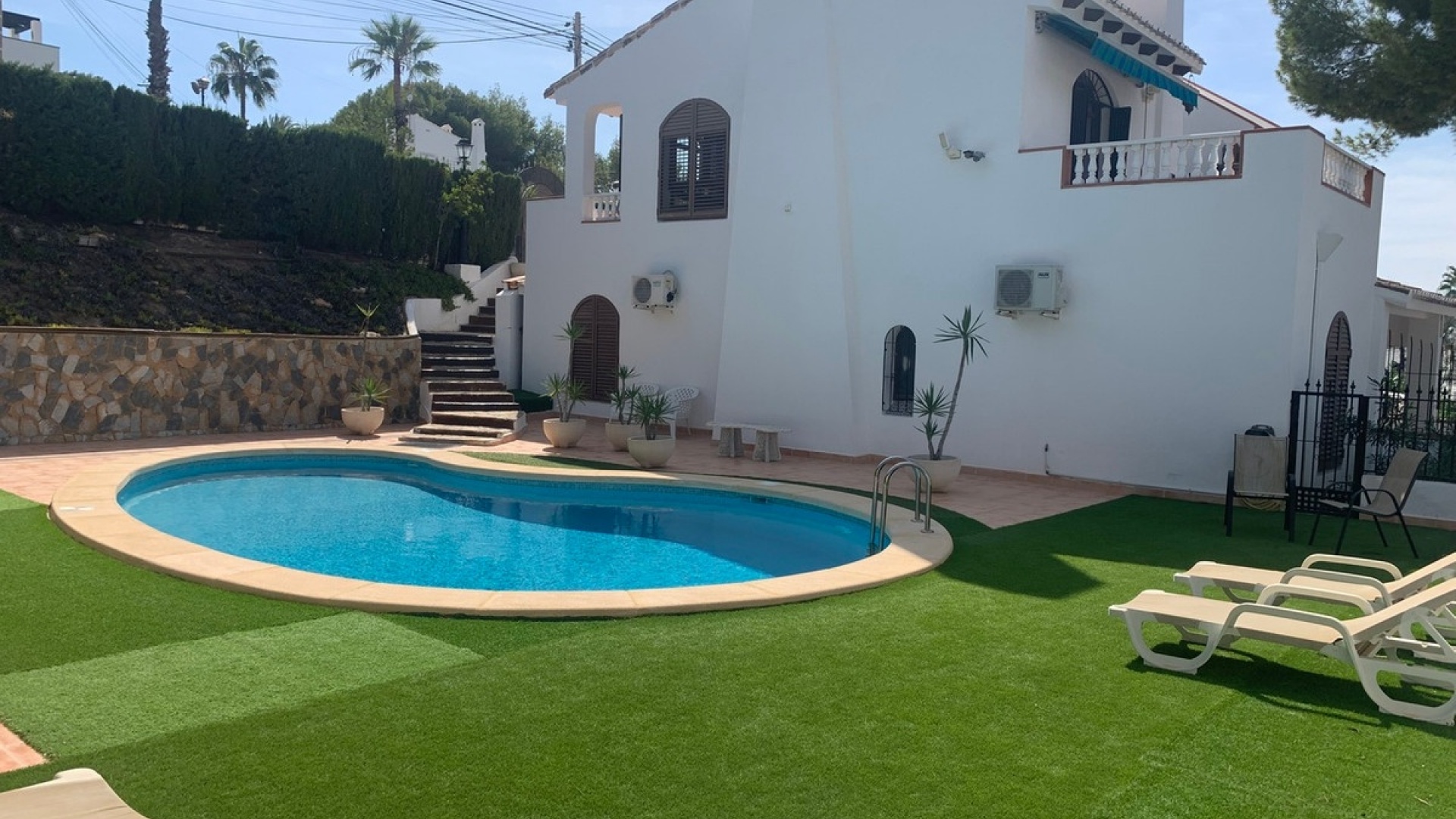Wiederverkauf - Villa - Orihuela - Villamartin
