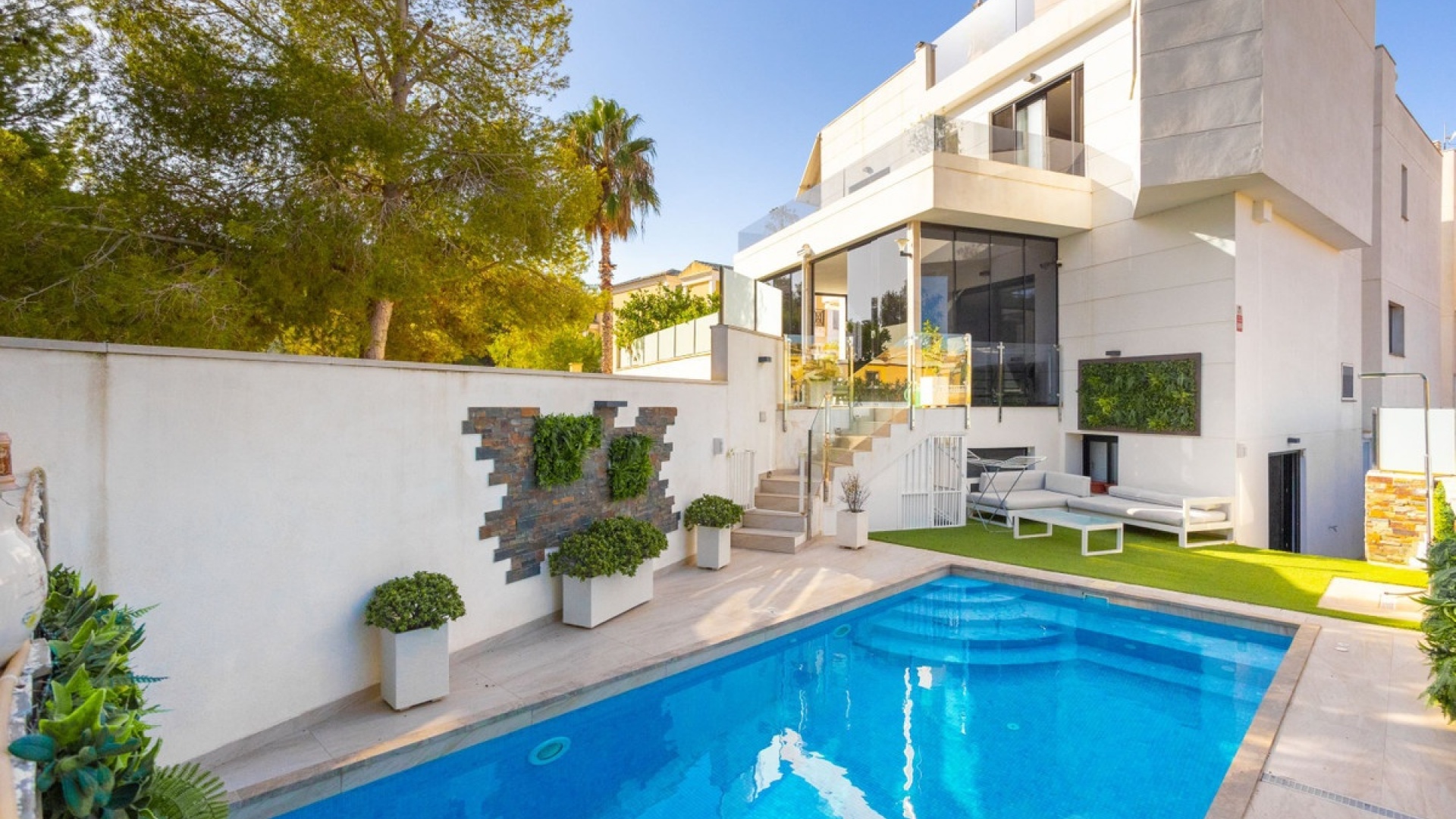 Wiederverkauf - Villa - Orihuela - Villamartin