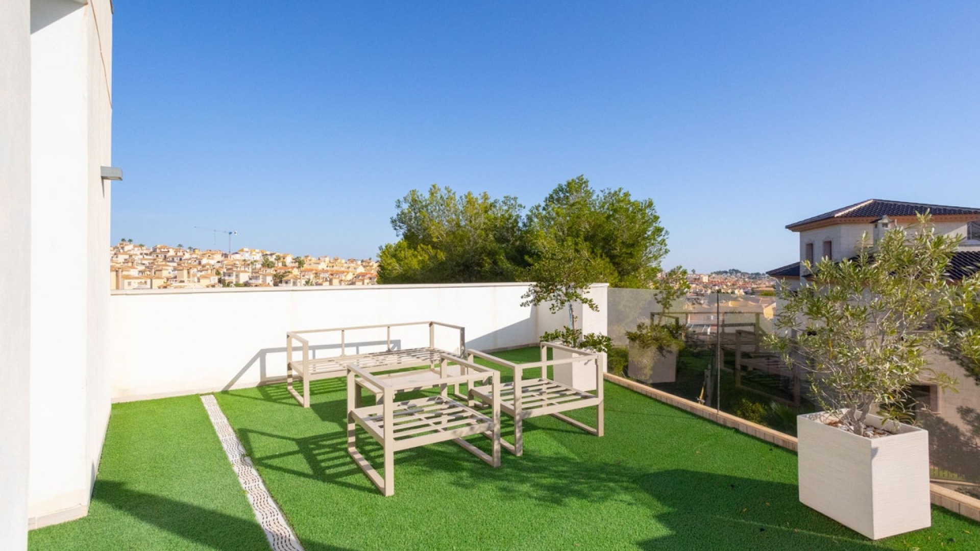 Wiederverkauf - Villa - Orihuela - Villamartin