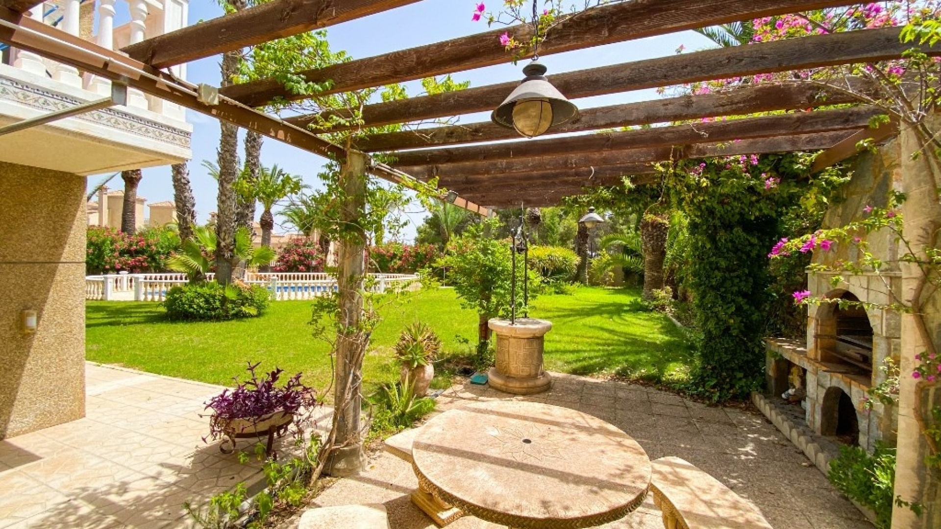 Wiederverkauf - Villa - Orihuela - Villamartin