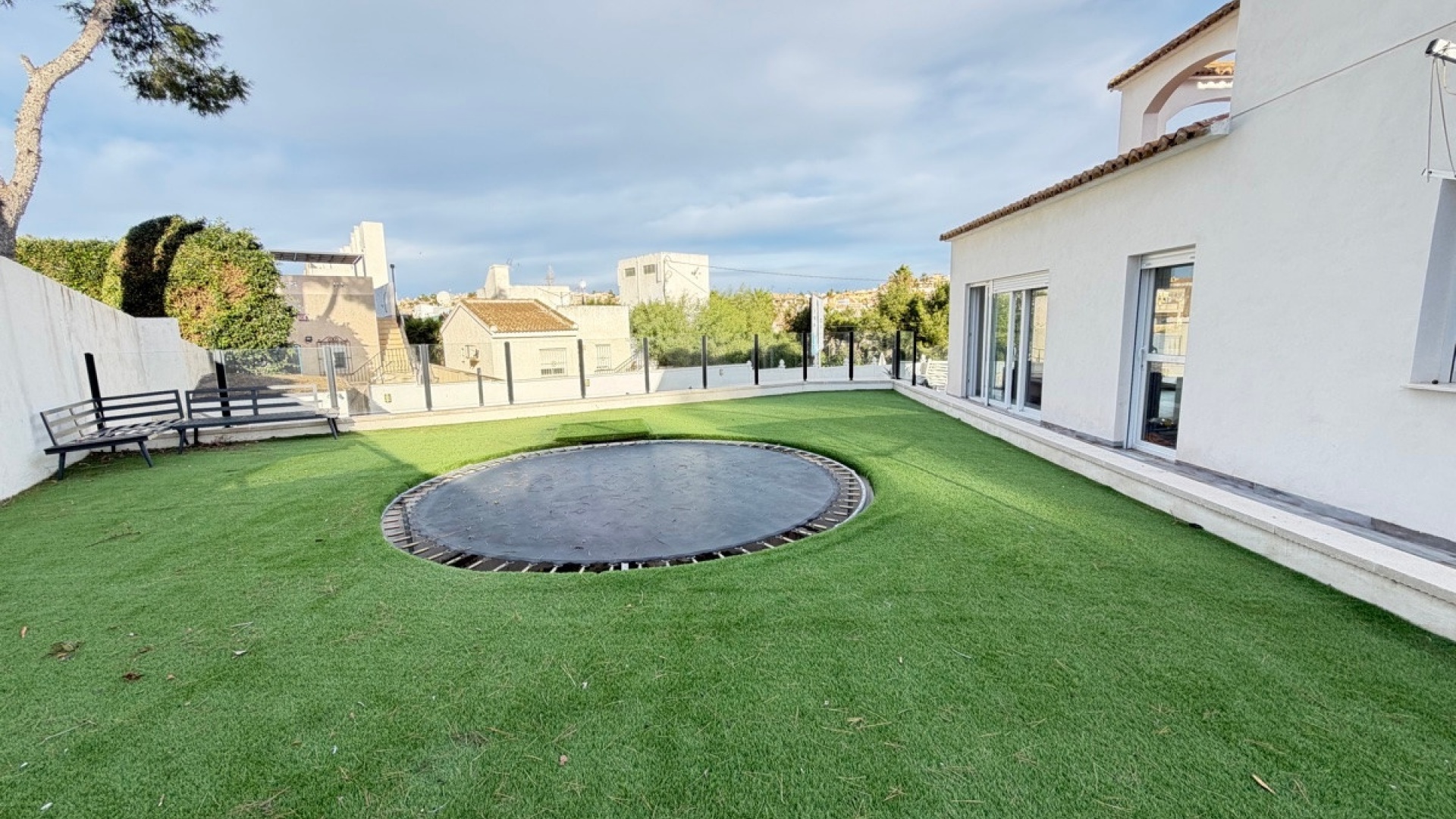 Wiederverkauf - Villa - Orihuela - Villamartin