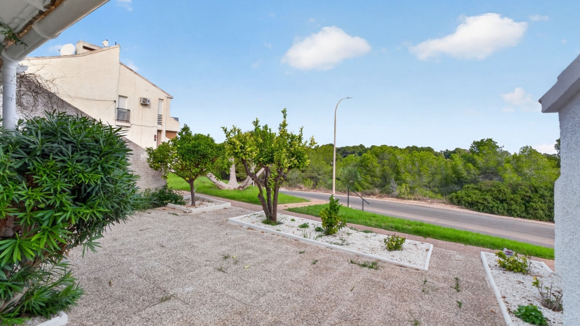 Wiederverkauf - Villa - Orihuela - Villamartin