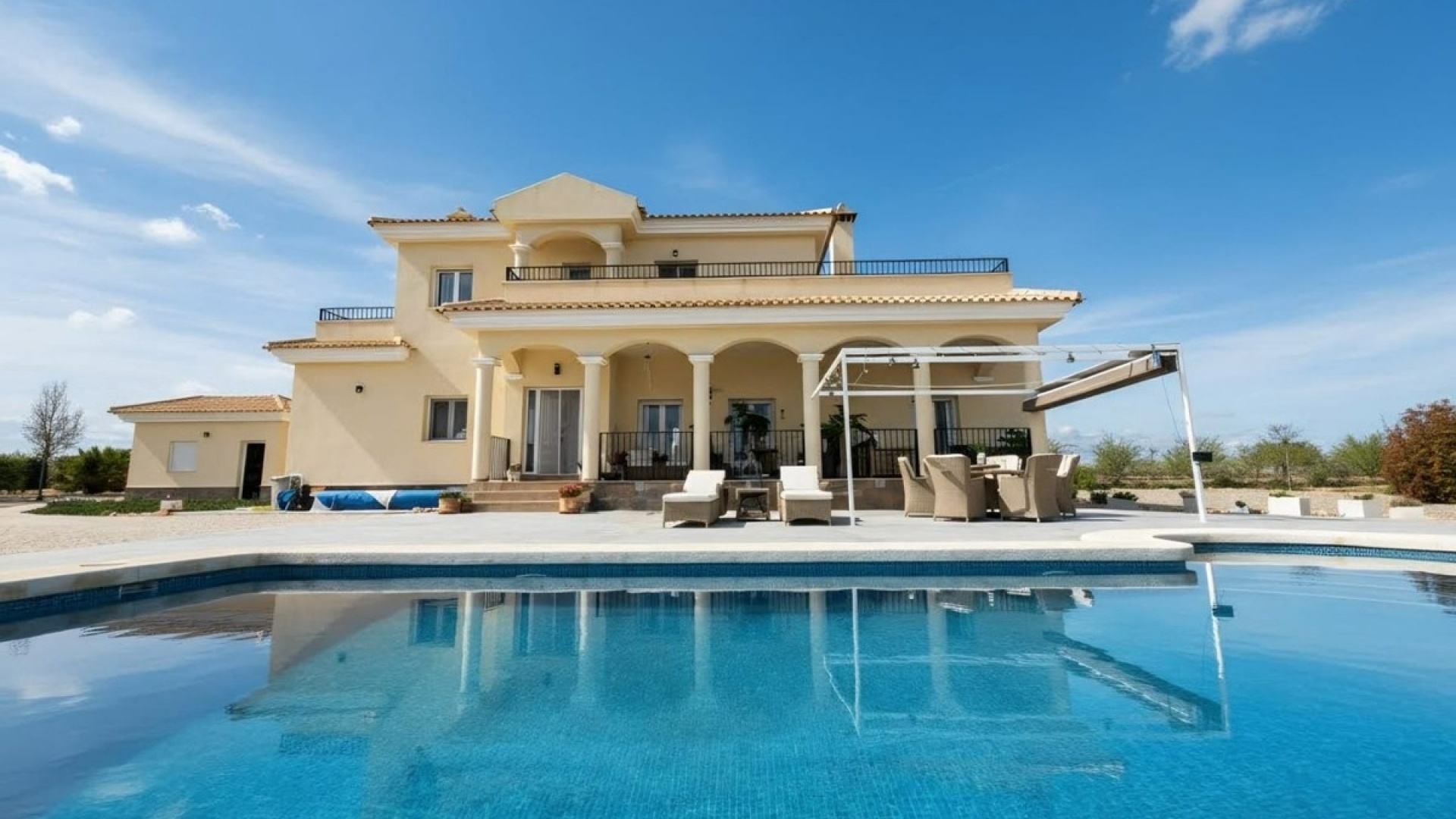 Wiederverkauf - Villa - Pinoso - Pinoso Centro