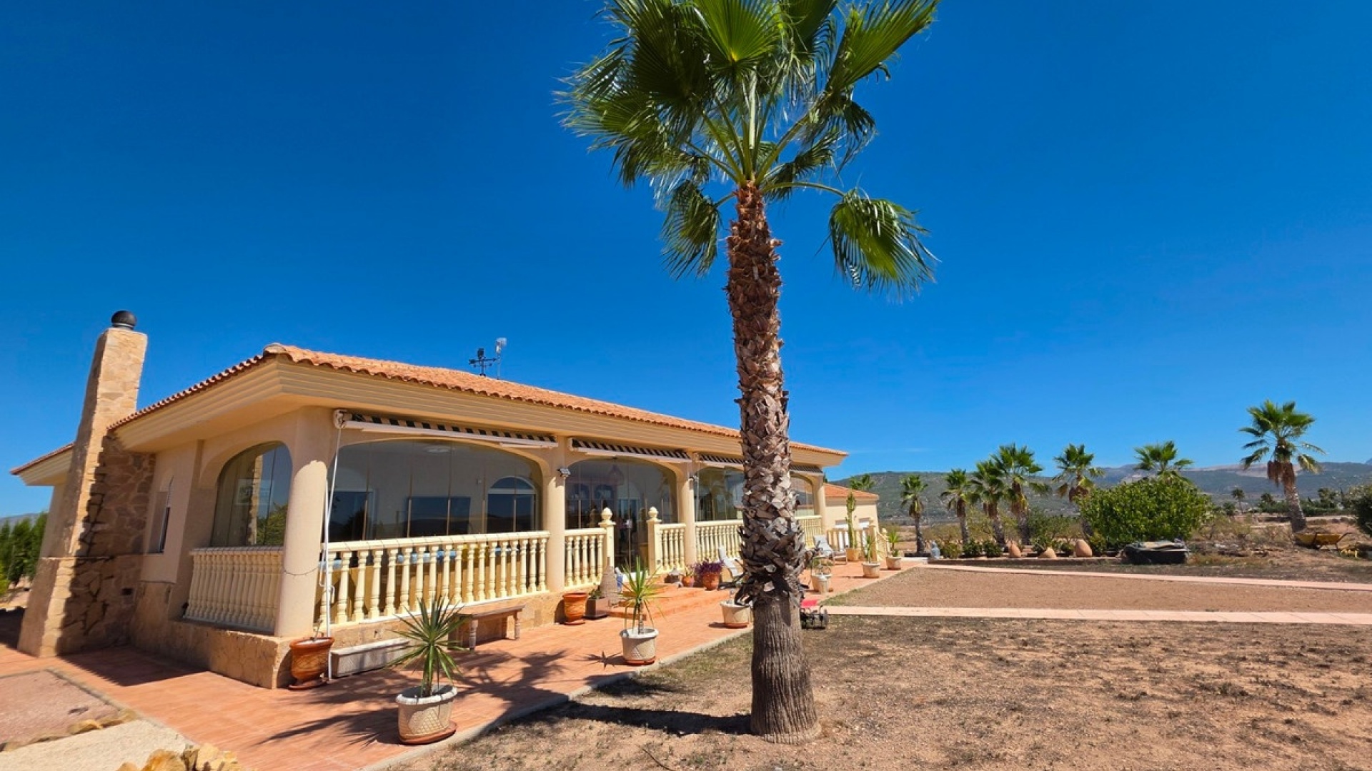 Wiederverkauf - Villa - Pinoso - Pinoso Centro