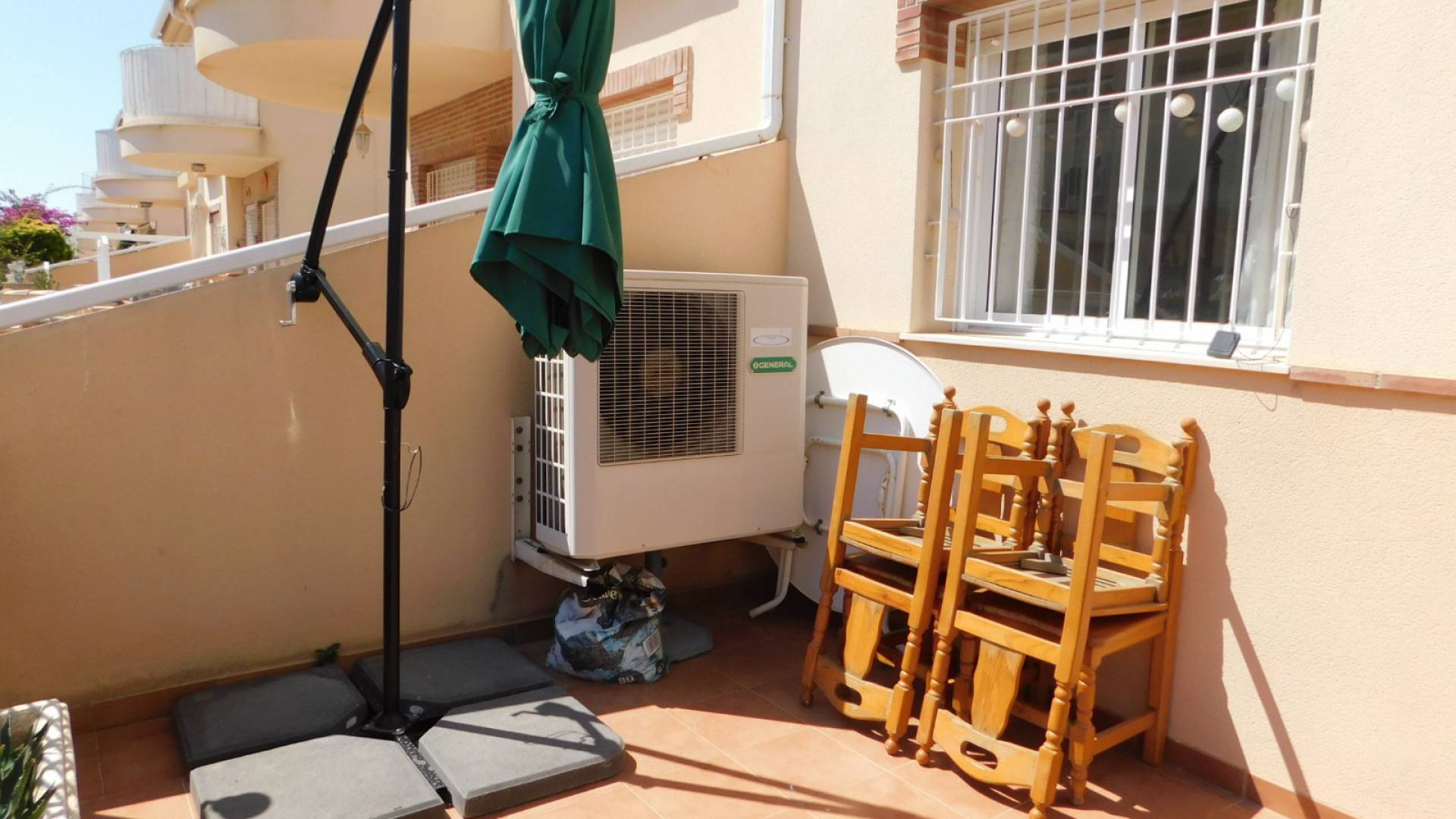 Wiederverkauf - Villa - Playa Flamenca - avalon